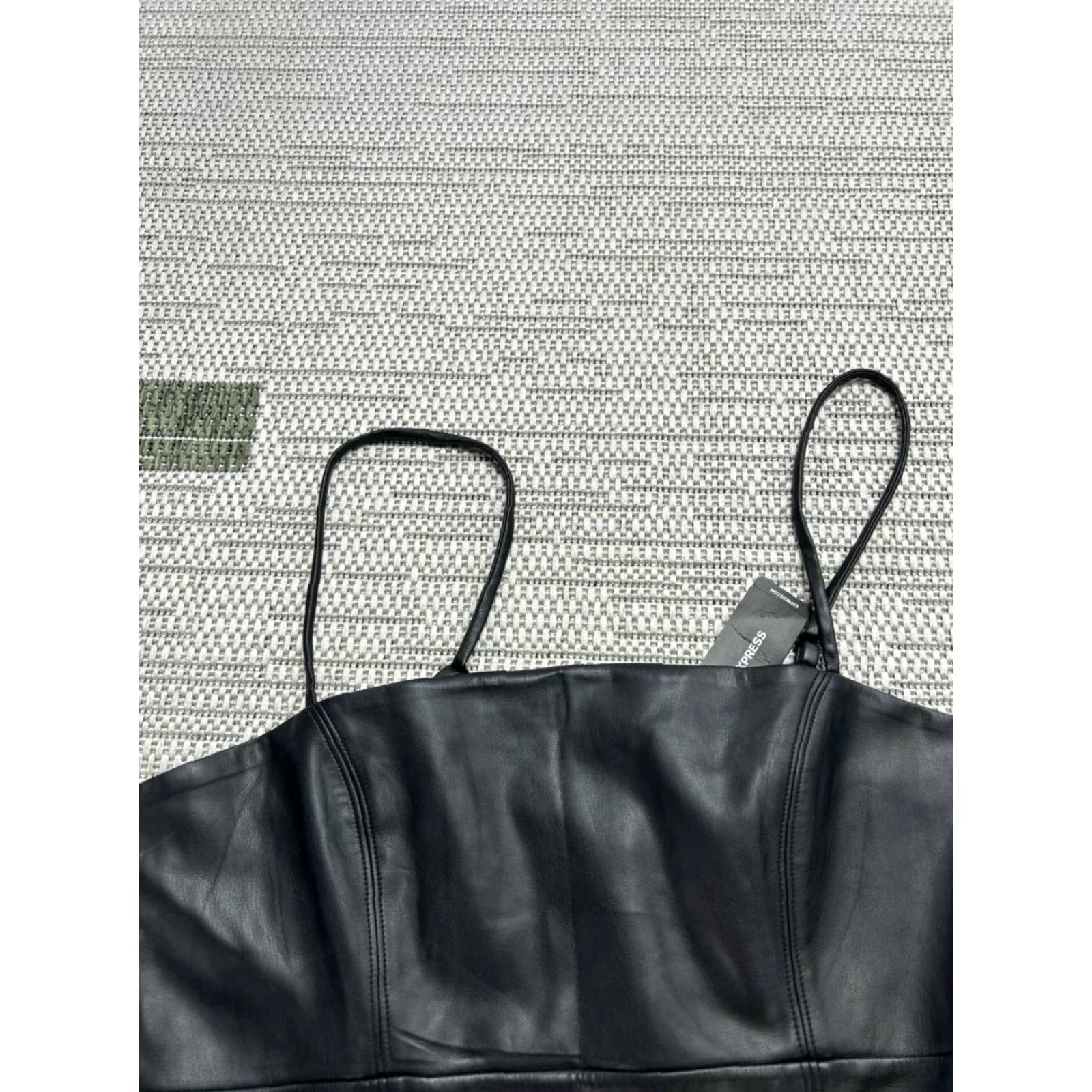 Express Express Dress Blouson Bodycon Womens Medium Black Faux Leather Party/Cocktail Dress Size M / US 6-8 / IT 42-44 - 2 Thumbnail