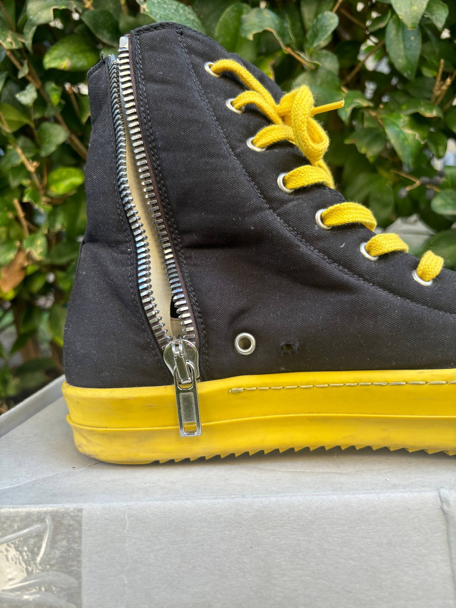 Rick Owens Drkshdw Rick Owens Ramones High Rare ‘Yellow’ Sole Size US 9 / EU 42 - 6 Thumbnail