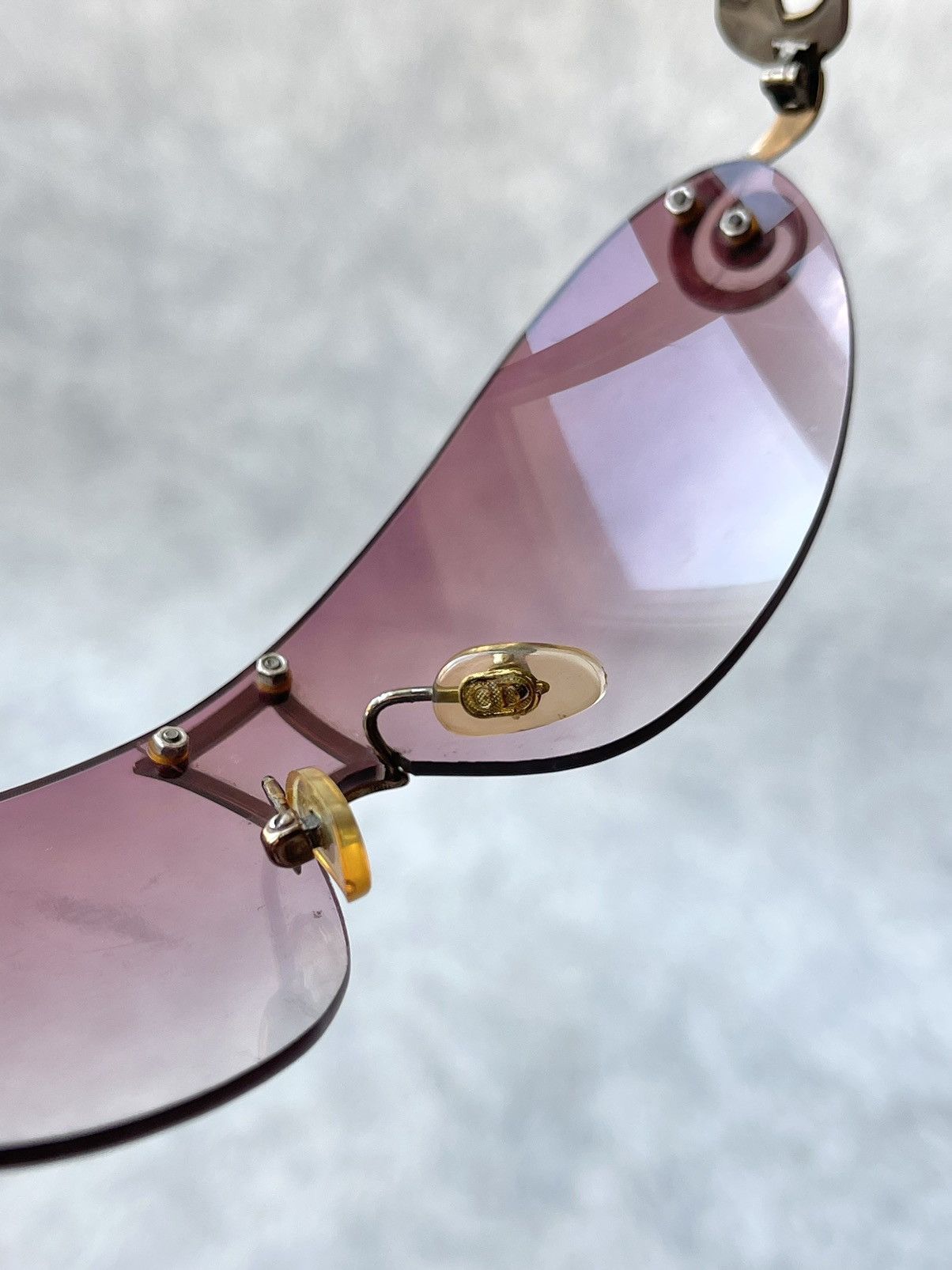 Dior 90s Archive Christian Dior Pink Shield Sunglasses Y2K Size ONE SIZE - 10 Thumbnail
