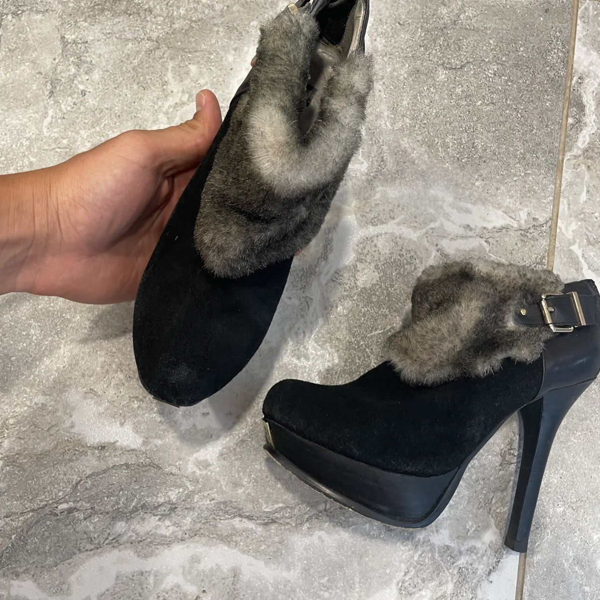 Fendi 37 Fendi Heels vintage FF faux fur Patent Peep shoe Platform Size US 7 / IT 37 - 3 Thumbnail