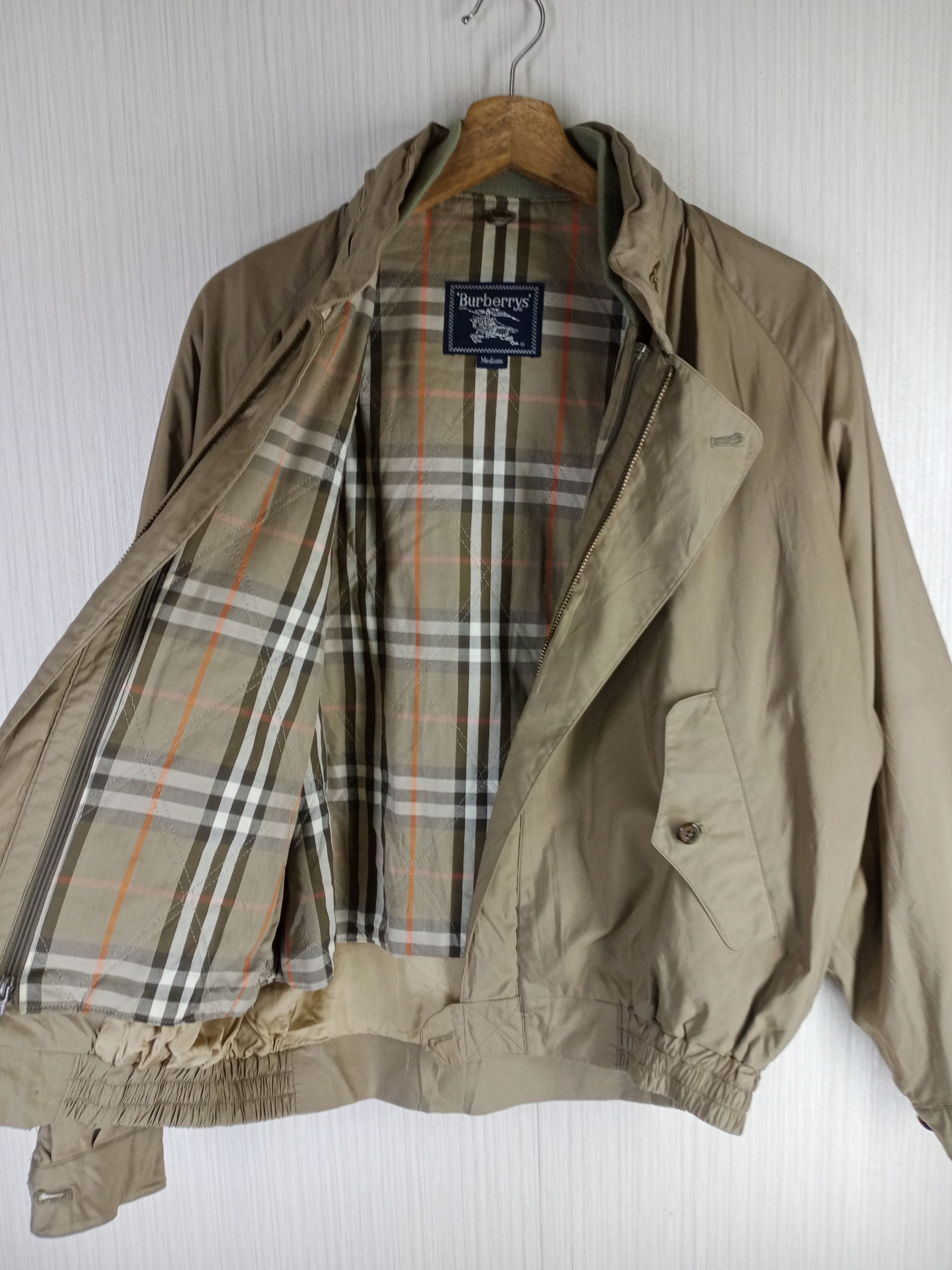 Burberry Rare Vintage Burberrys Novacheck Bomber Jacket Size US M / EU 48-50 / 2 - 1 Thumbnail