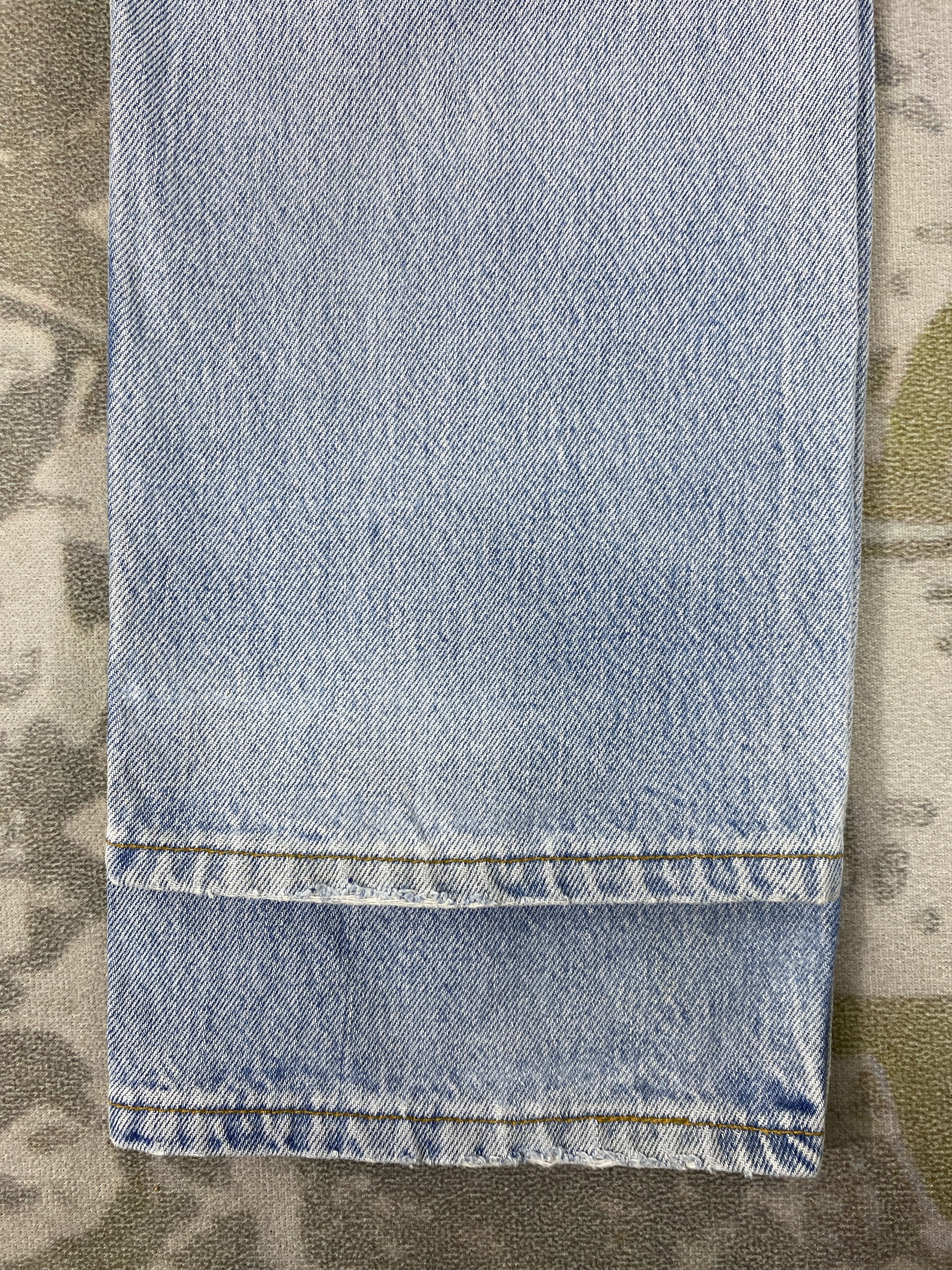 Levi's Distressed Blue Vintage Levi's 501 Jeans 31x31.5 - JN3584 Size US 31 - 13 Thumbnail