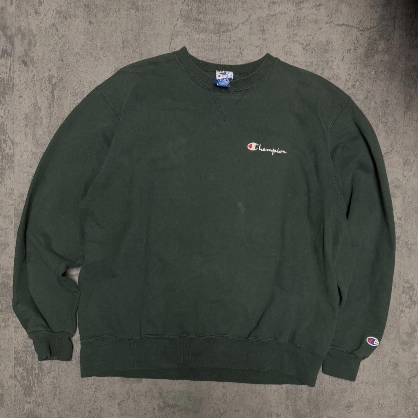 Champion 90s Champion Crewneck -- XL -- Size US XL / EU 56 / 4 - 1 Thumbnail