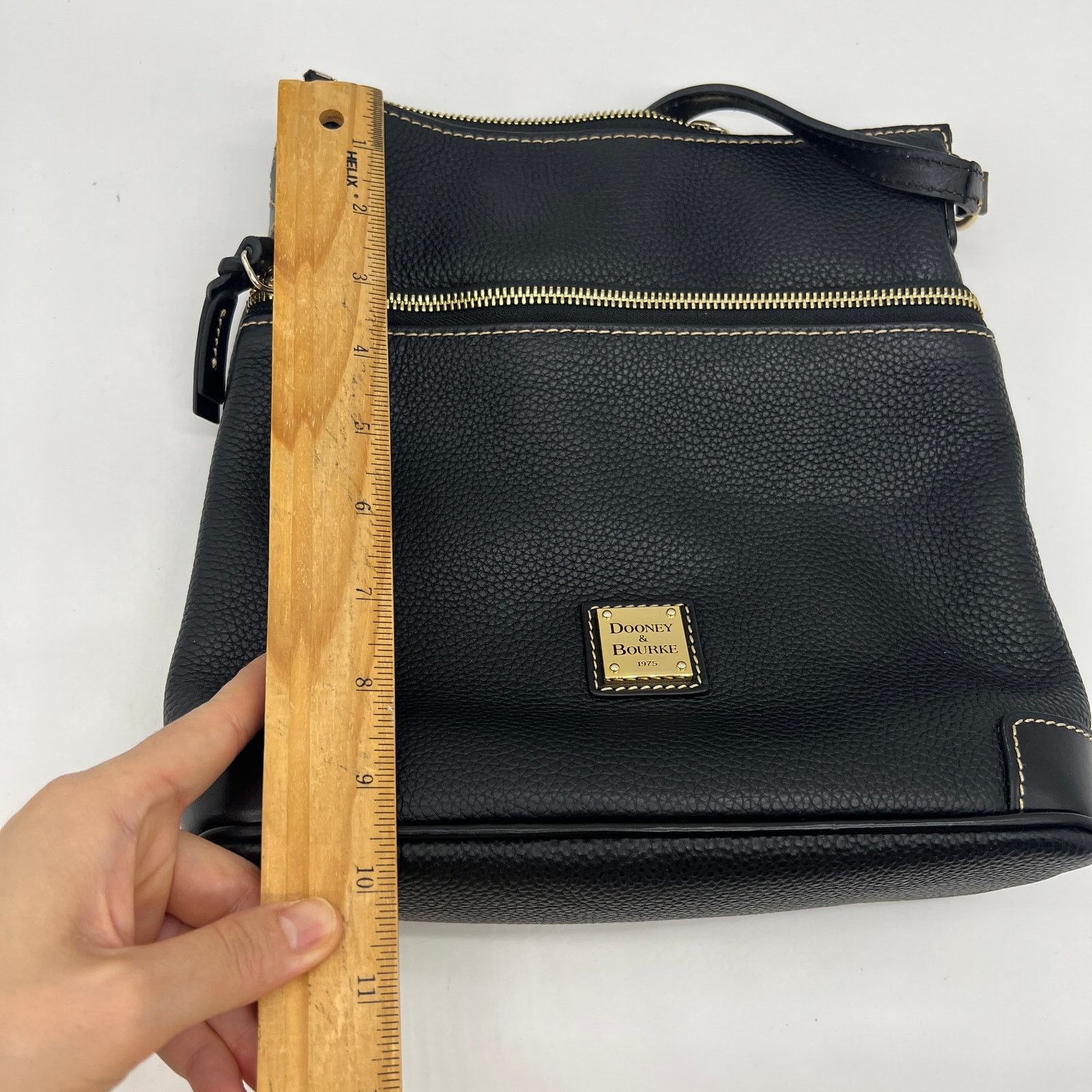 Dooney & Bourke Dooney & Bourke Pebble Leather Crossbody Purse Black Color Size ONE SIZE - 9 Thumbnail