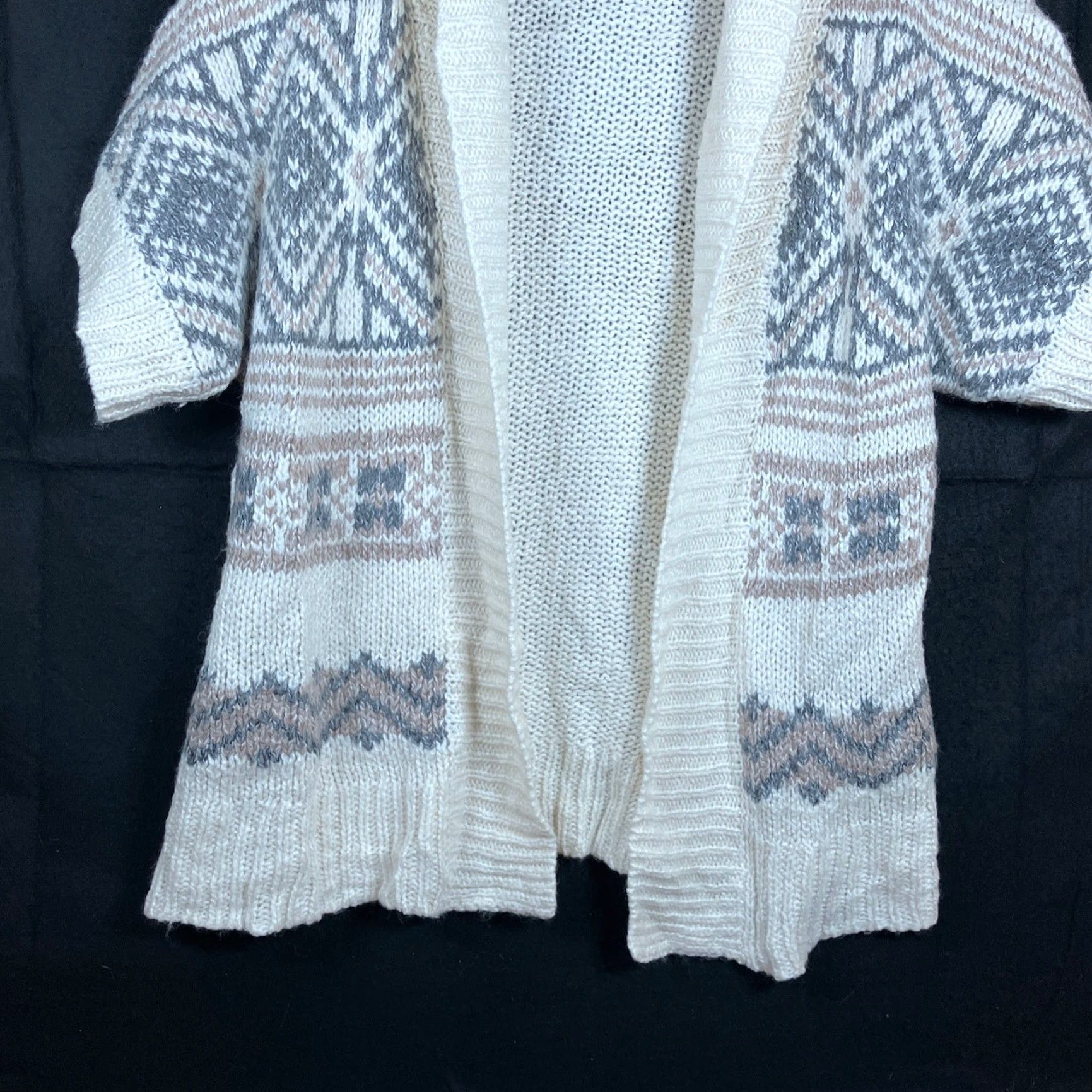 Old Navy Old Navy Sweater Women Cream Aztec Open Front Knit Short Sleeve Wool Blend S Cardigan Size S / US 4 / IT 40 - 3 Thumbnail