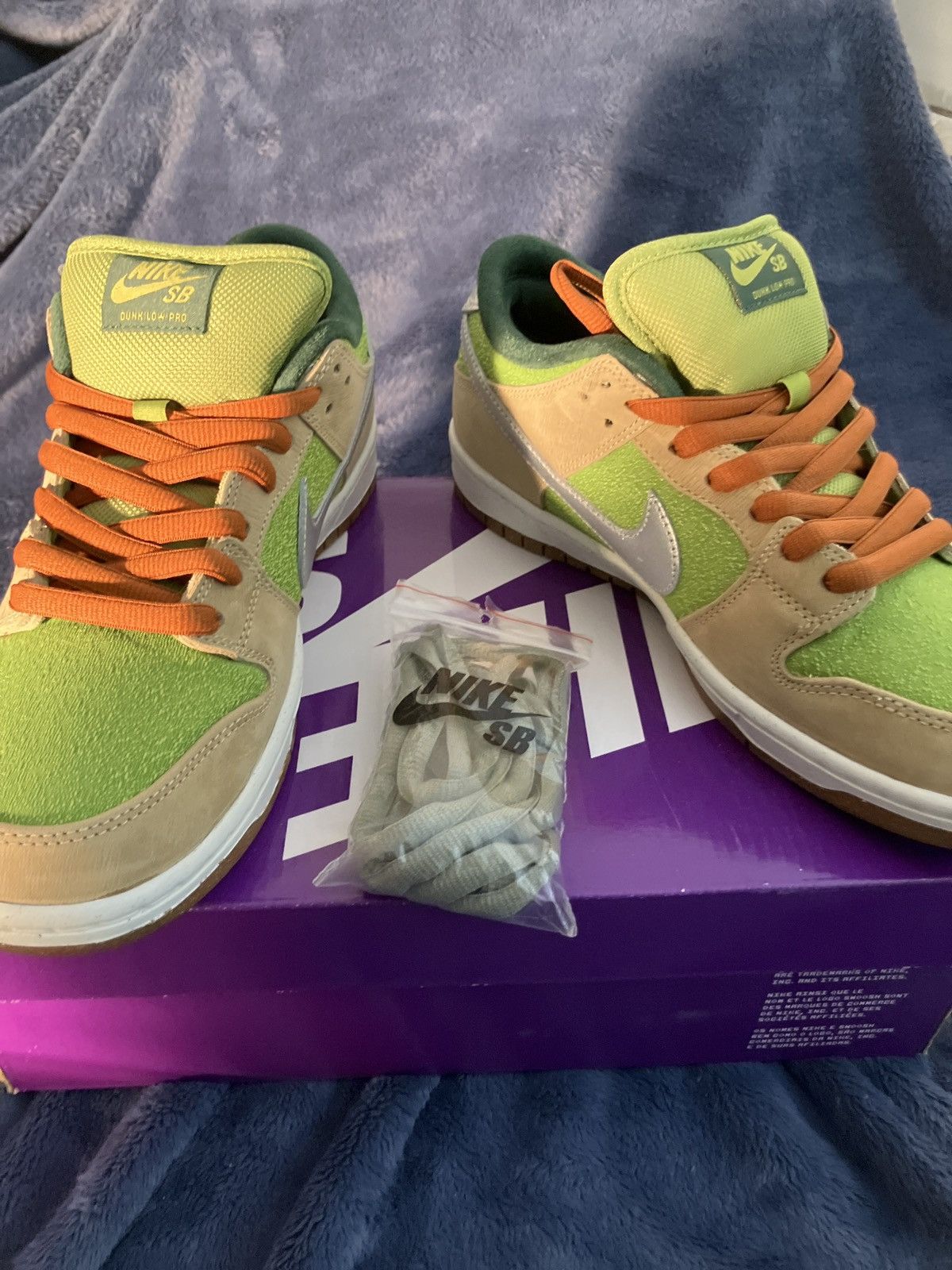 Nike NIKE SB DUNK LOW “ESCARGOT” Size US 10.5 / EU 43-44 - 2 Thumbnail