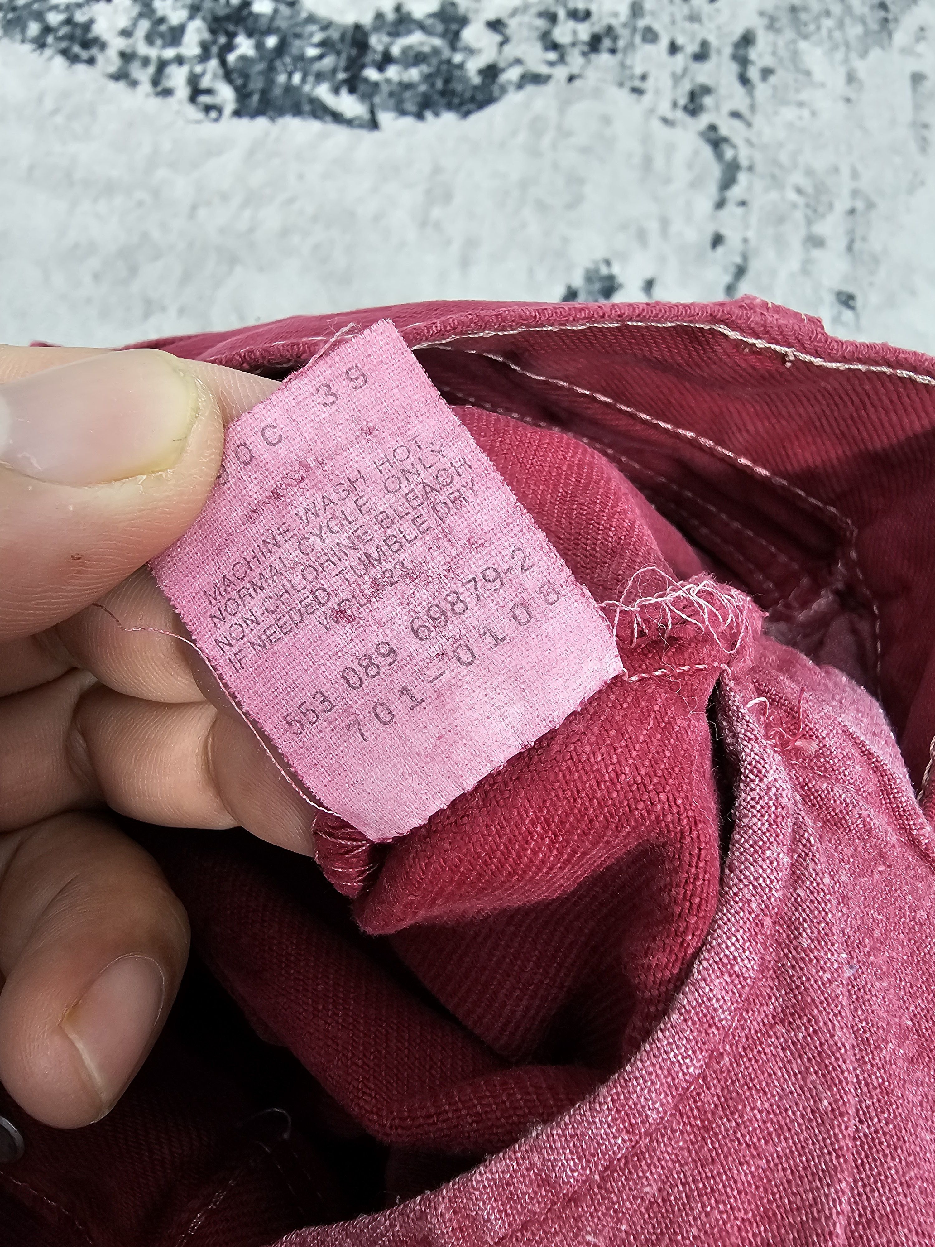 Levi's Vtg 90's LEVIS 501 Maroon Ripped Jeans Size 29X30 L0423 Size US 29 - 13 Thumbnail