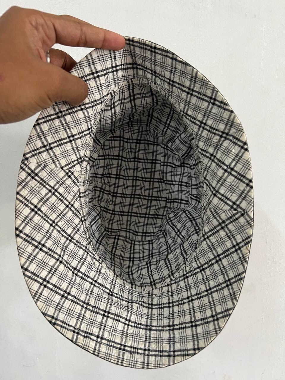 Japanese Brand Reversible Inspired Burberry Bucket Hat Size ONE SIZE - 8 Thumbnail