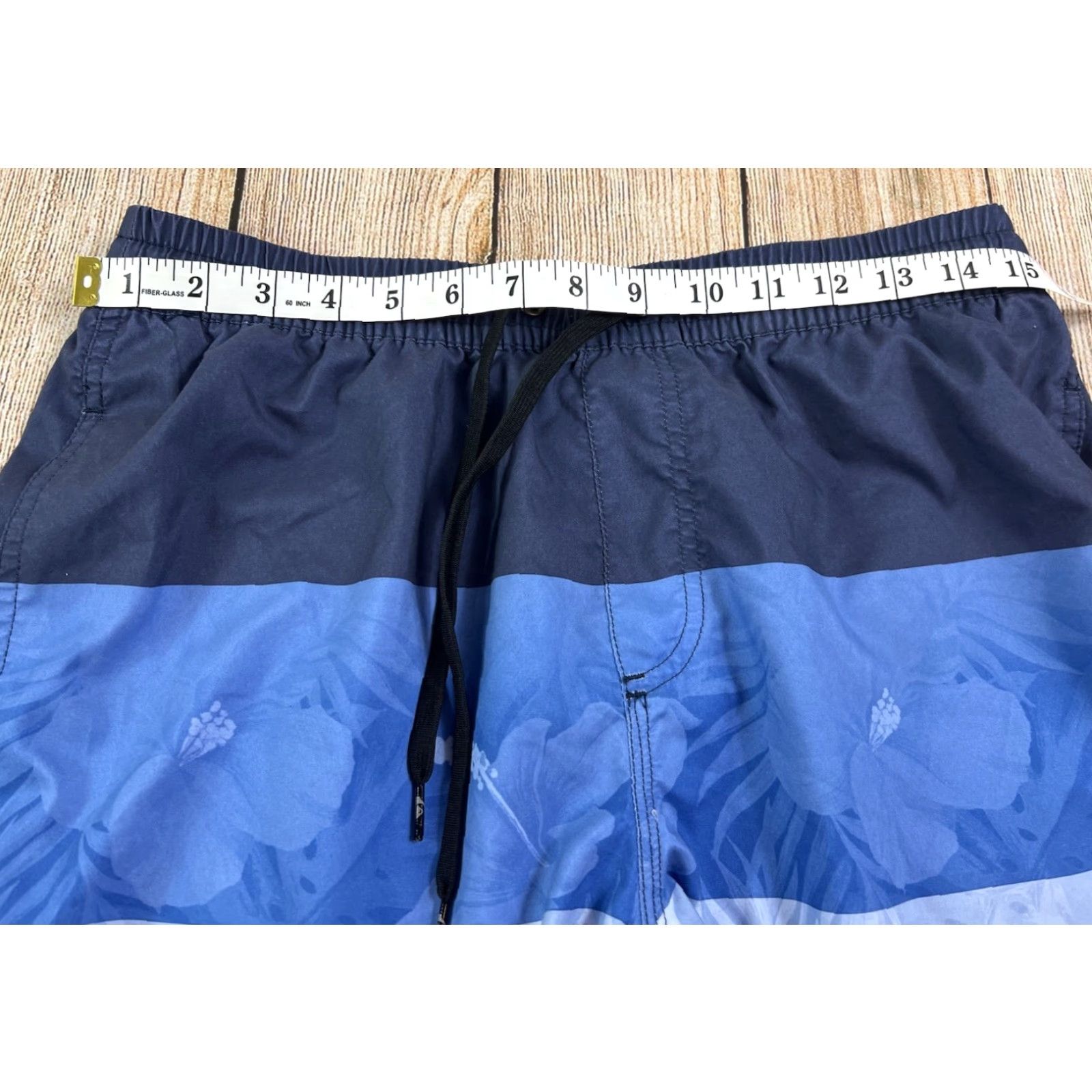 Quiksilver Quiksilver Mens Board Shorts Bottom M Blue Floral Swim Beach Hawaiian Drawstring Stretch Size US 31 - 5 Thumbnail