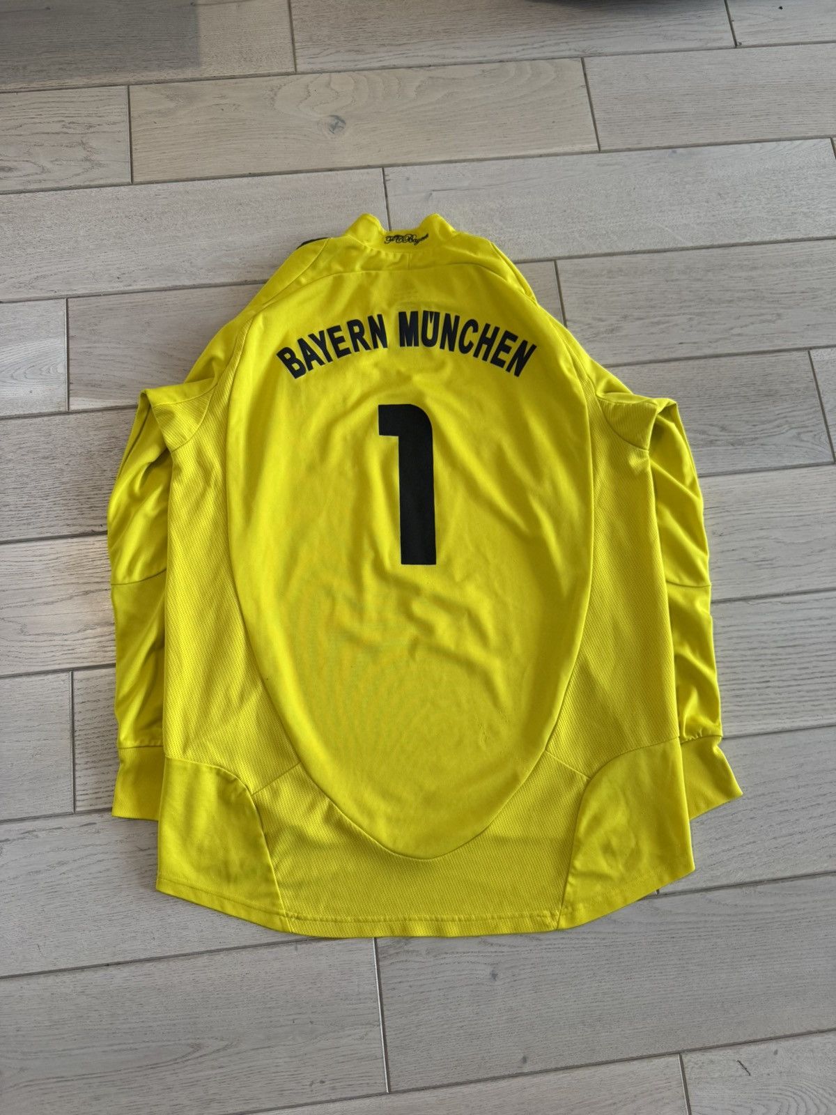 Adidas Adidas Bayern Munich 1 Neuer Soccer Jersey Blokecore S Size US L / EU 52-54 / 3 - 4 Thumbnail