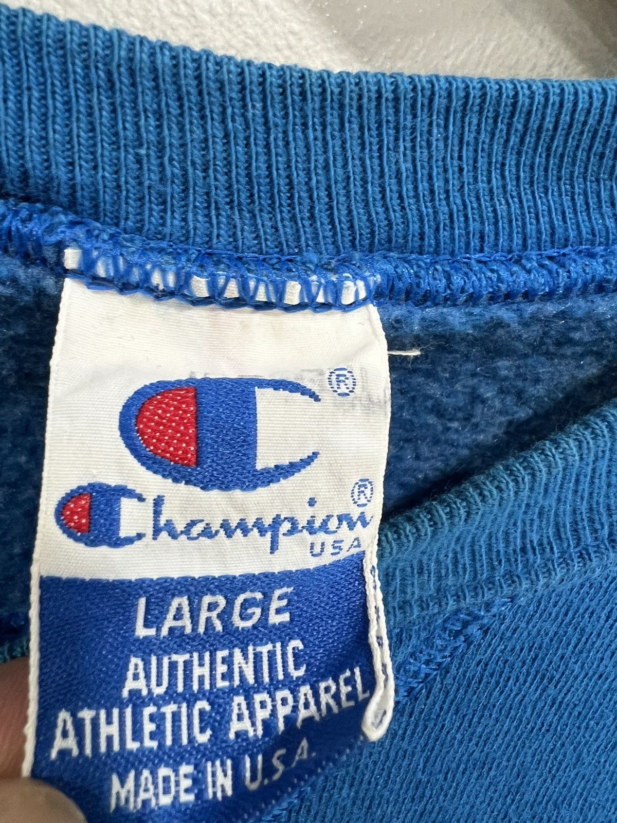 Champion Vintagr Champion sweater spellout Size US L / EU 52-54 / 3 - 5 Thumbnail