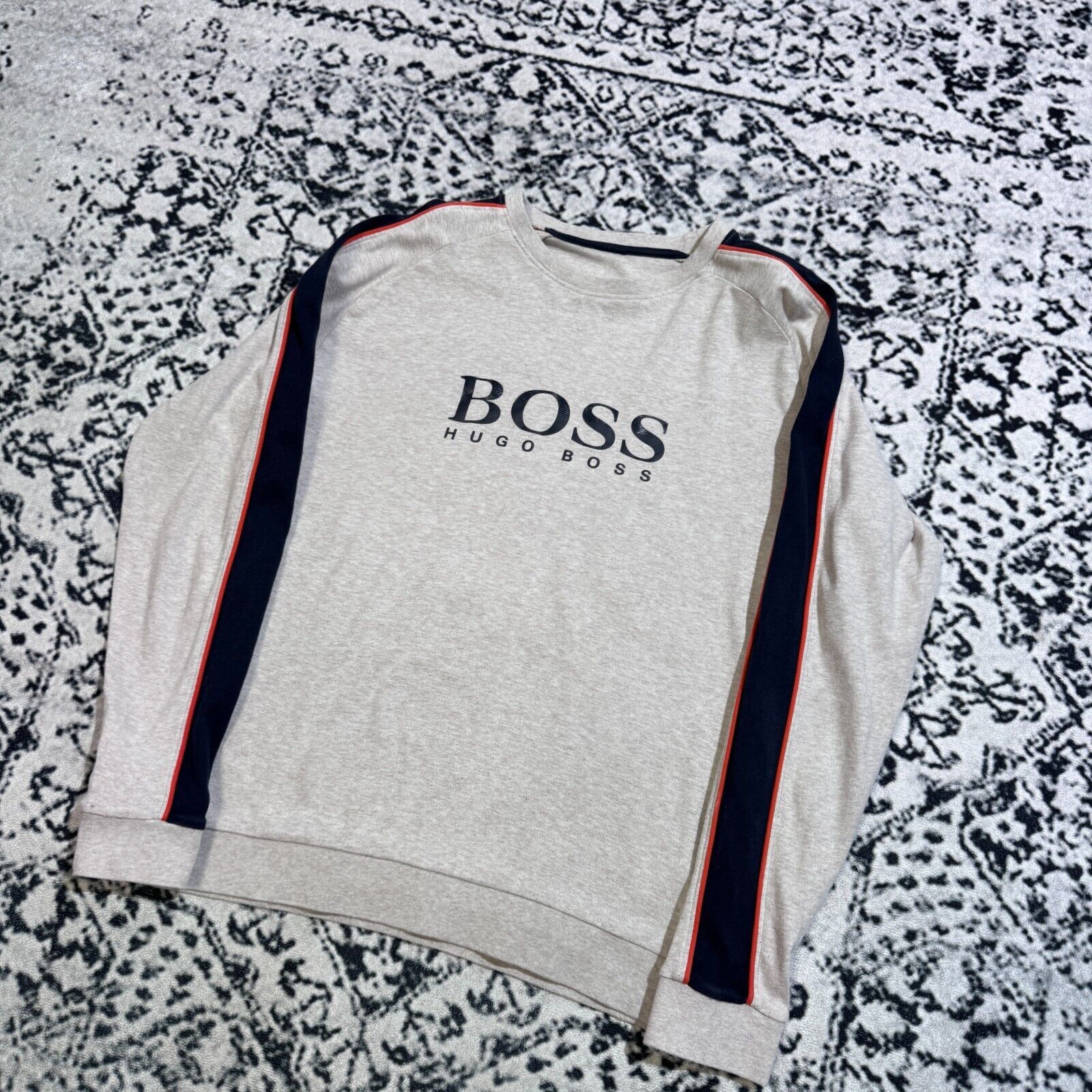 Hugo Boss × Vintage Vintage Hugo Boss Gray Cotton Crewneck Size S Y2K 90s Logo Size US S / EU 44-46 / 1 - 2 Thumbnail