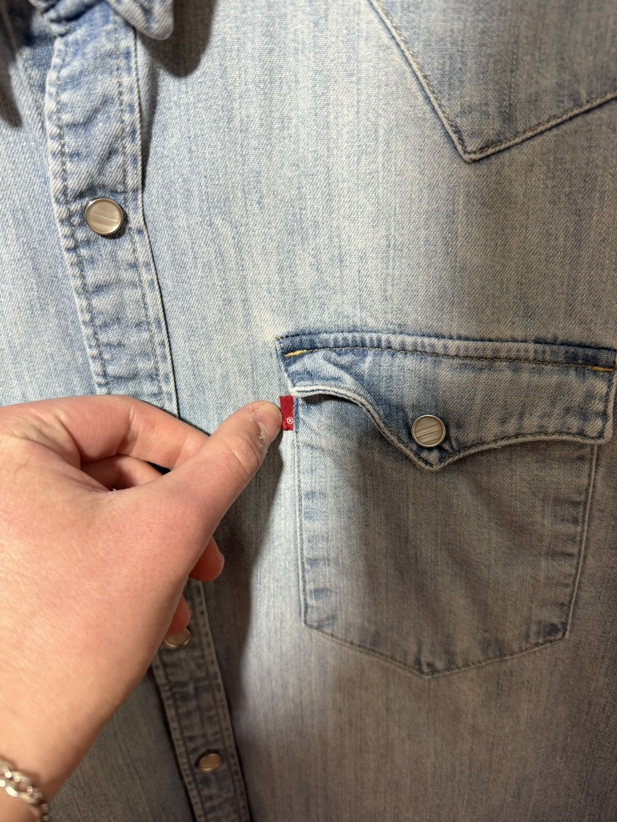 Levi's Vintage Levi's Denim Jeans Button Long Sleeve Shirt Y2K Hype Size US XL / EU 56 / 4 - 6 Thumbnail