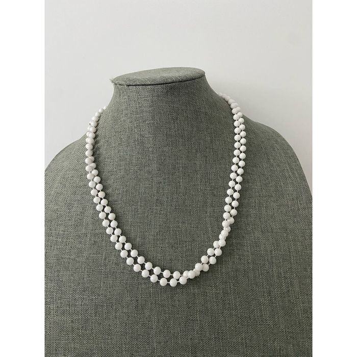 Vintage Vintage white bead necklace Grailed