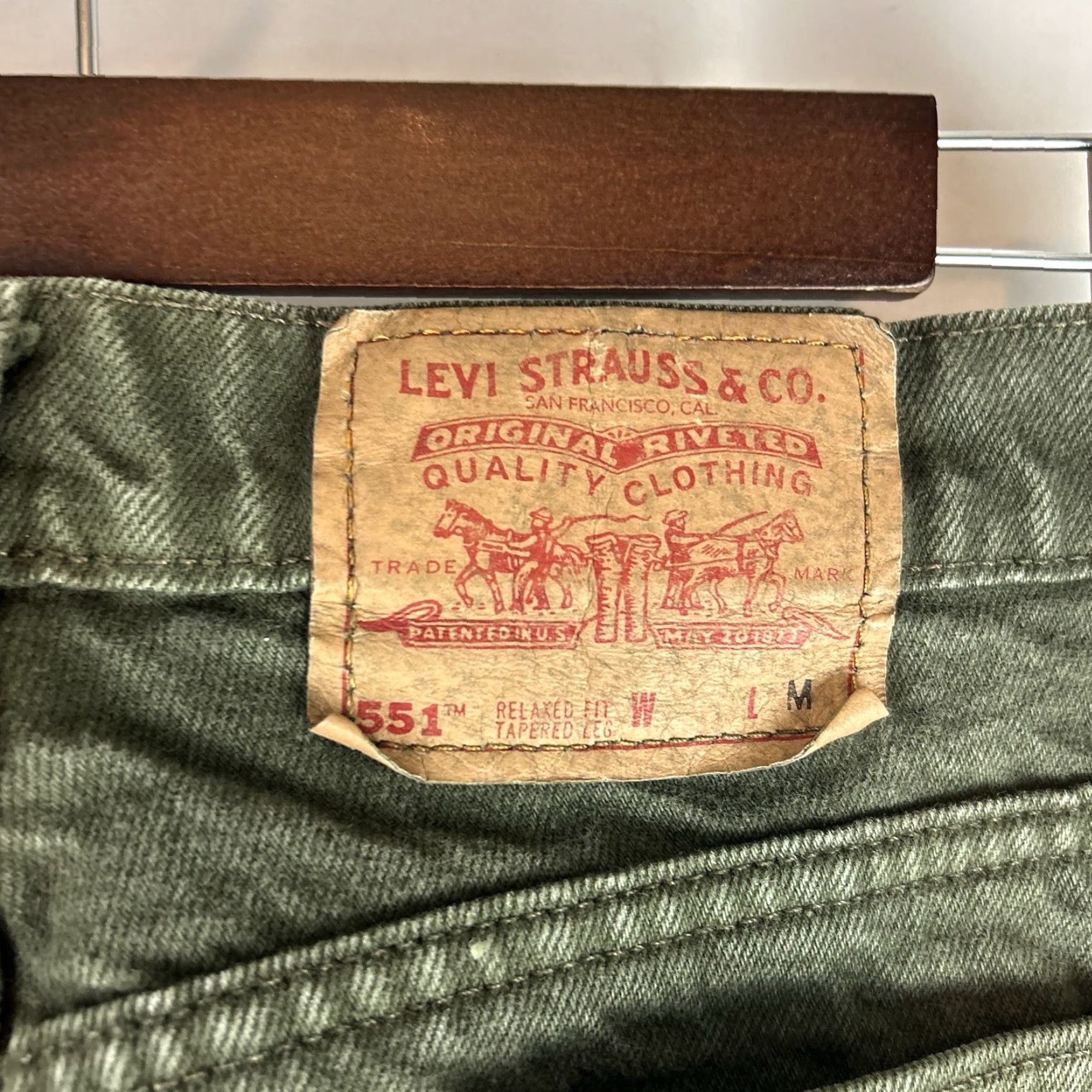 Levi's VTG Levi's 551 Relaxed Tapered Leg Denim Jeans Green MADE IN USA Womens 12 Med Jeans 90s Retro USA Mom Size 34" / US 12 / IT 48 - 6 Thumbnail