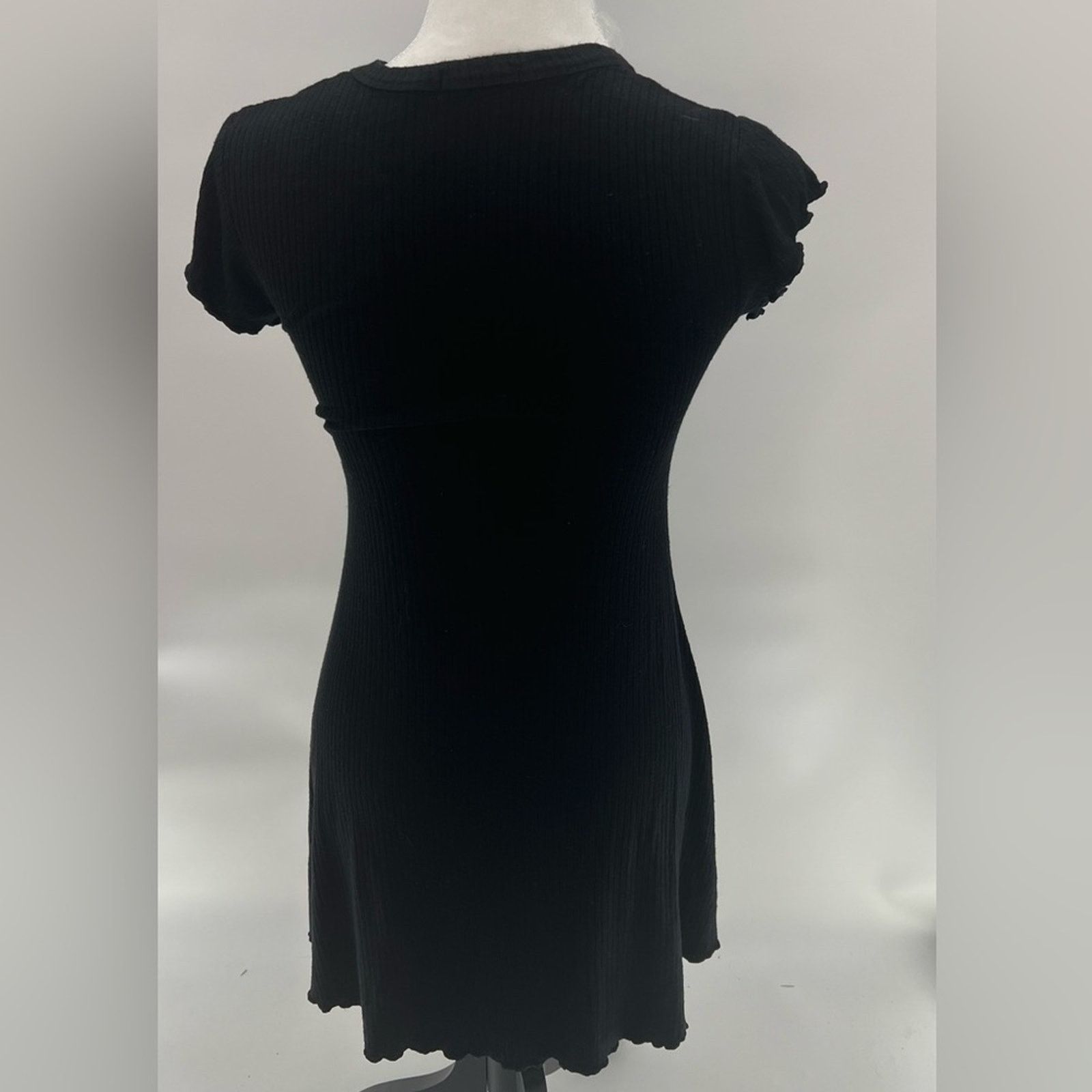 & Other Stories Urban Outfitters BDG Black Ribbed Knit Skater Dress Size S Size S / US 4 / IT 40 - 7 Thumbnail