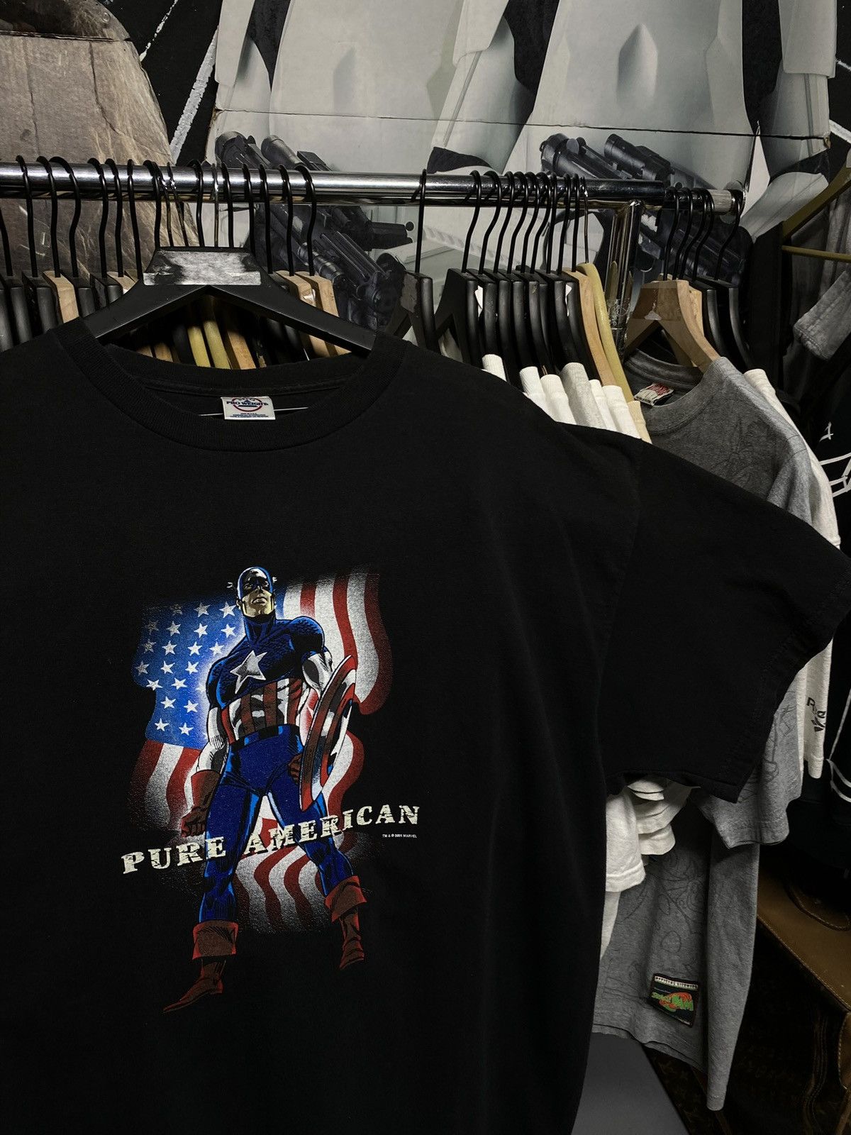 Marvel Comics Vintage Captain America Marvel Comics Tee Shirt Large Size US XL / EU 56 / 4 - 5 Thumbnail