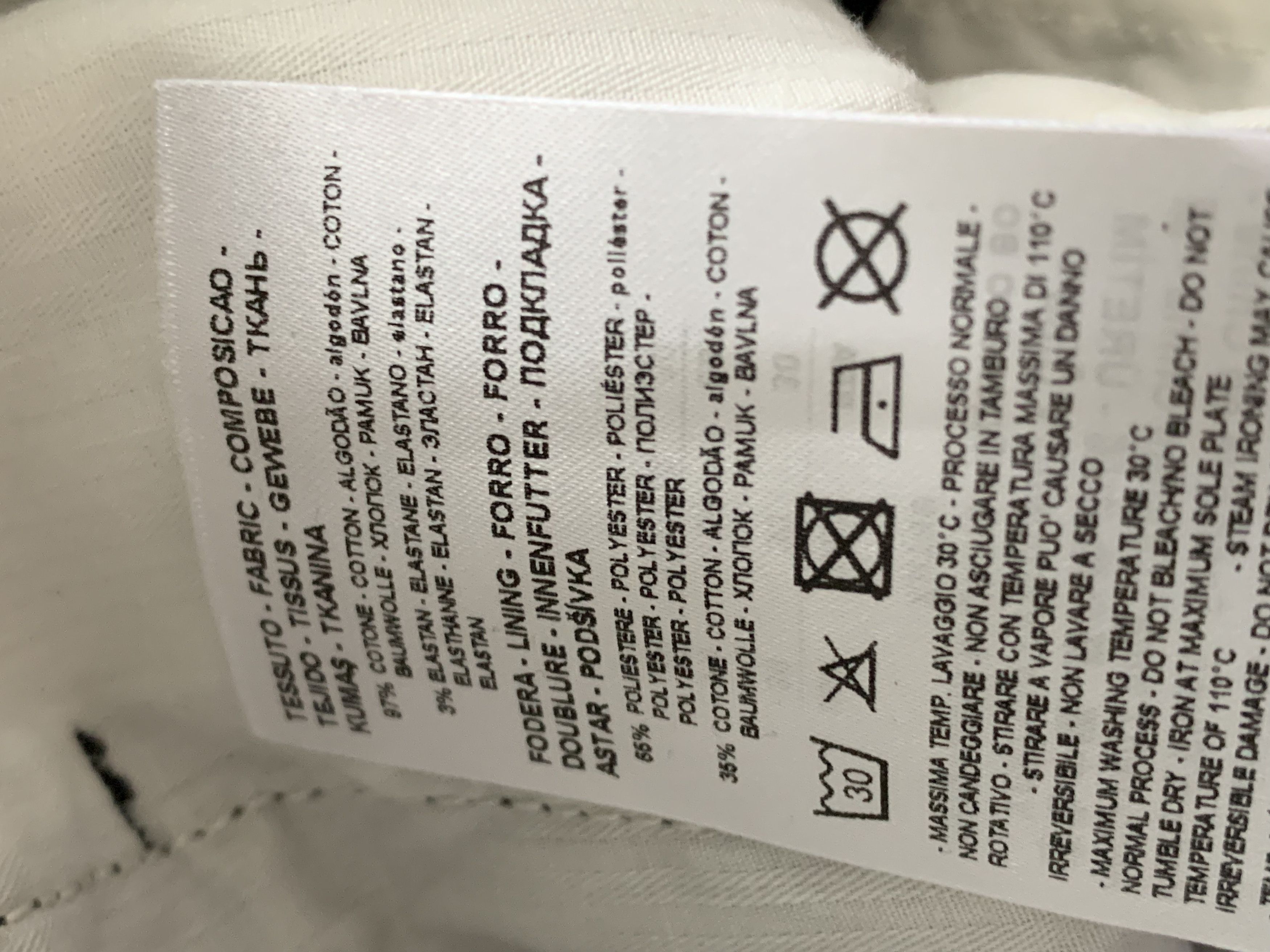 Armani Exchange Armani Exchange Chinos Black W30 Slim Size US 30 / EU 46 - 7 Thumbnail