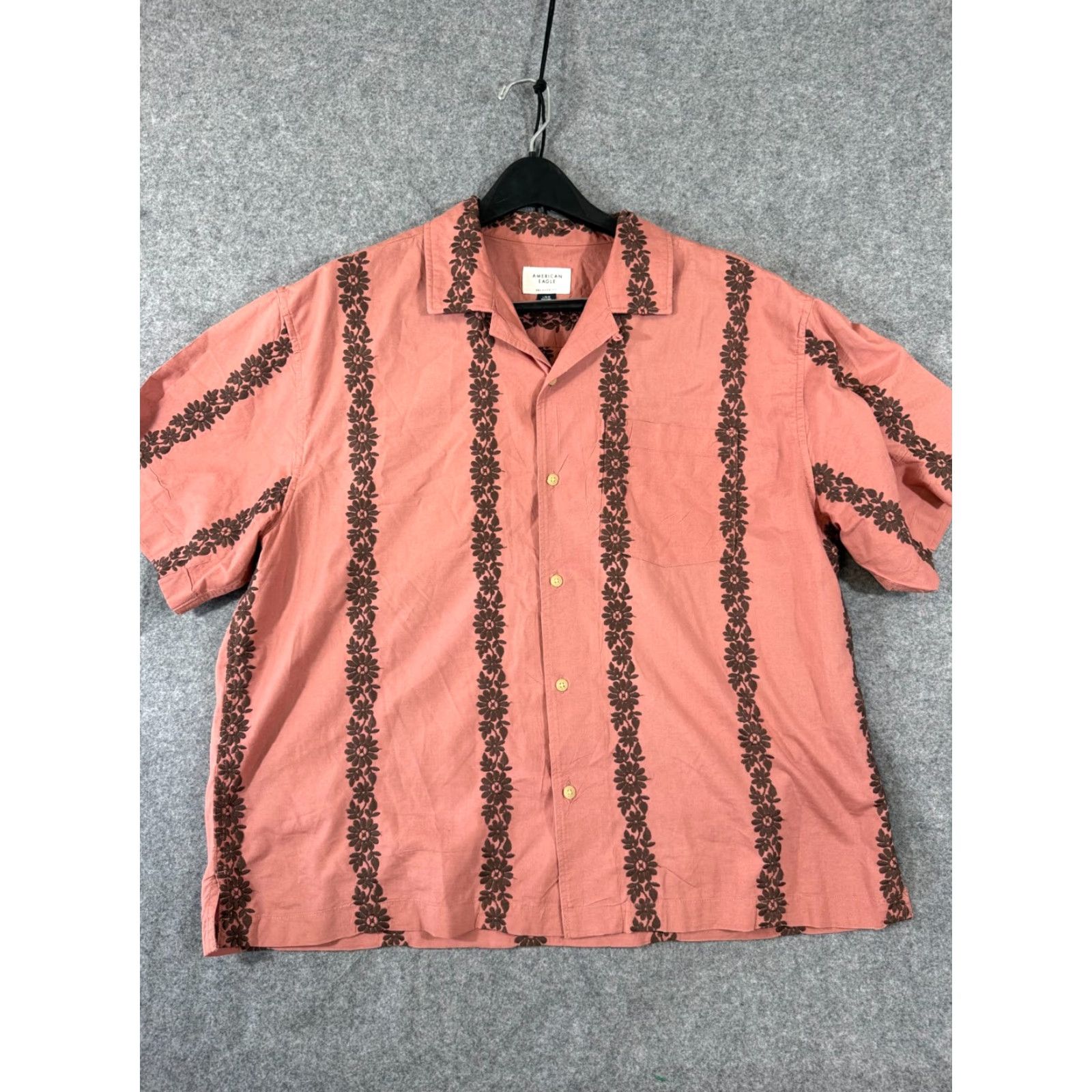 American Eagle Outfitters American Eagle Shirt Mens L Pink Floral Embroidered Button-Up Short Sleeve Relaxed Fit Size US L / EU 52-54 / 3 - 3 Thumbnail