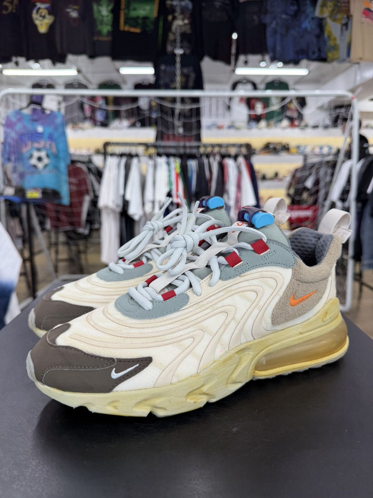 ? 2024 Nike Air Force 1 “Sail Barely Orange” 8.5M Nike × Nike ACG × Vintage 1999 Nike Air Terra Humara Shoes  main image 3