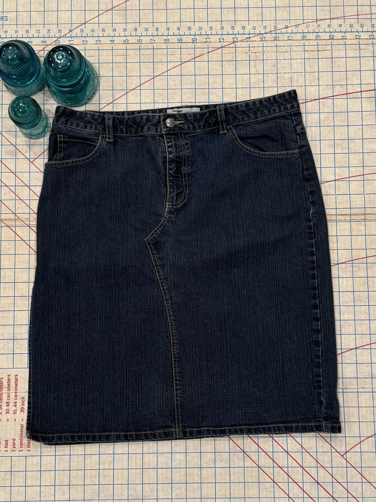 Old Navy Vintage Y2K Old Navy Jean Skirt Women’s Size 14 Dark Blue Size 36" / US 14 / IT 50 - 2 Thumbnail