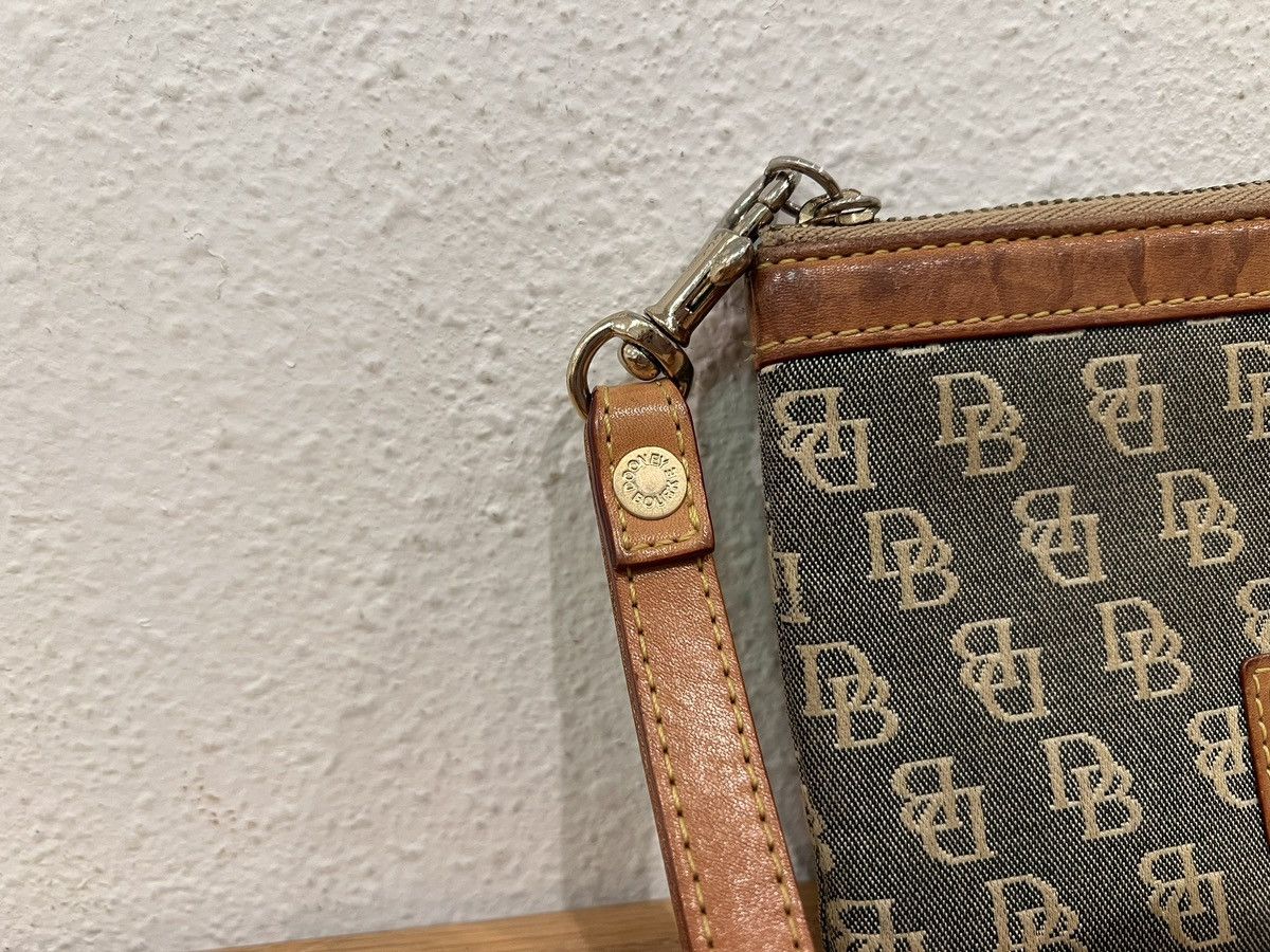 Dooney & Bourke × Vintage Dooney Bourke 1975 Wristlet Pouch 6x4 Size ONE SIZE - 2 Thumbnail
