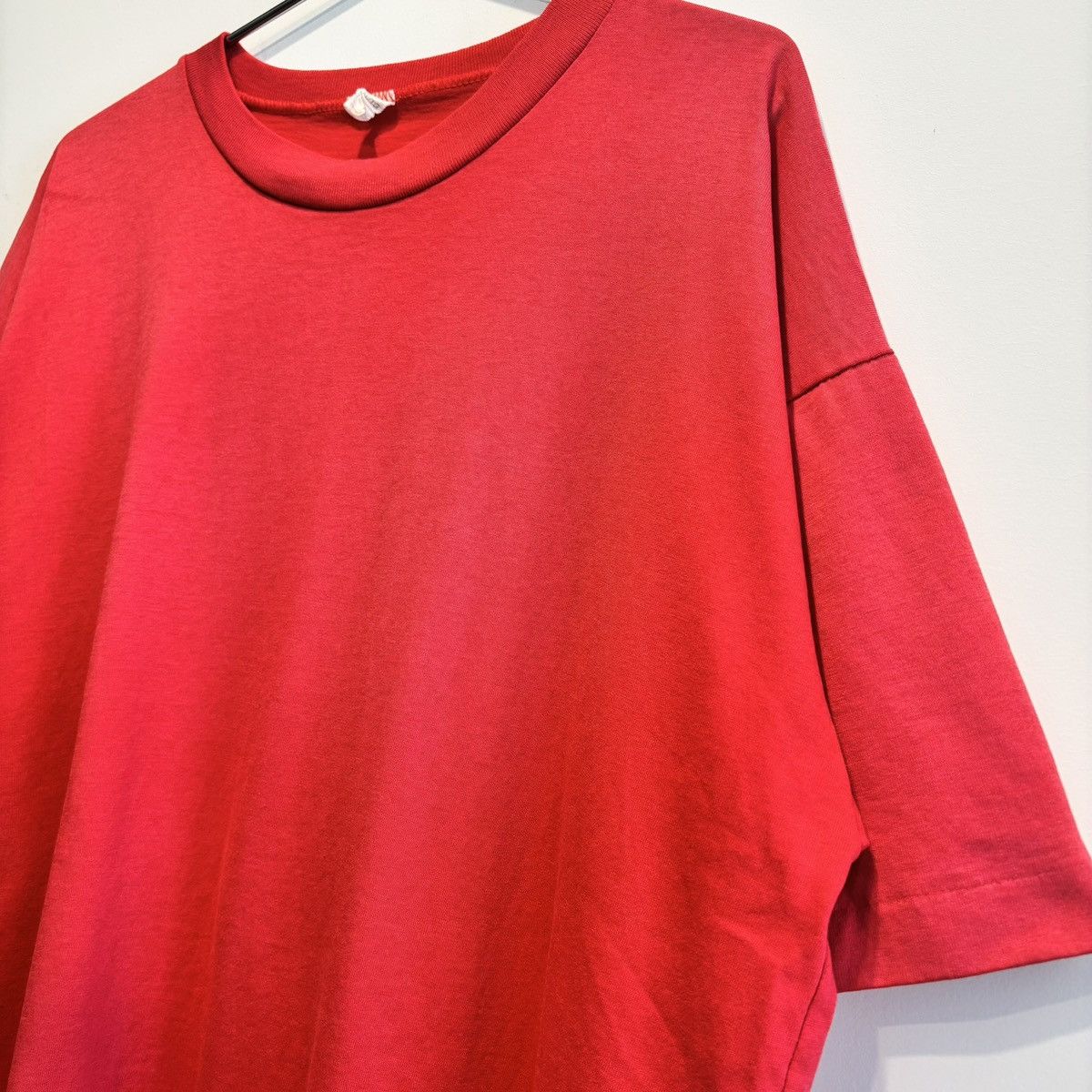 Other Vintage Sun Faded Red Single Stitch Tshirt Size US XL / EU 56 / 4 - 2 Thumbnail