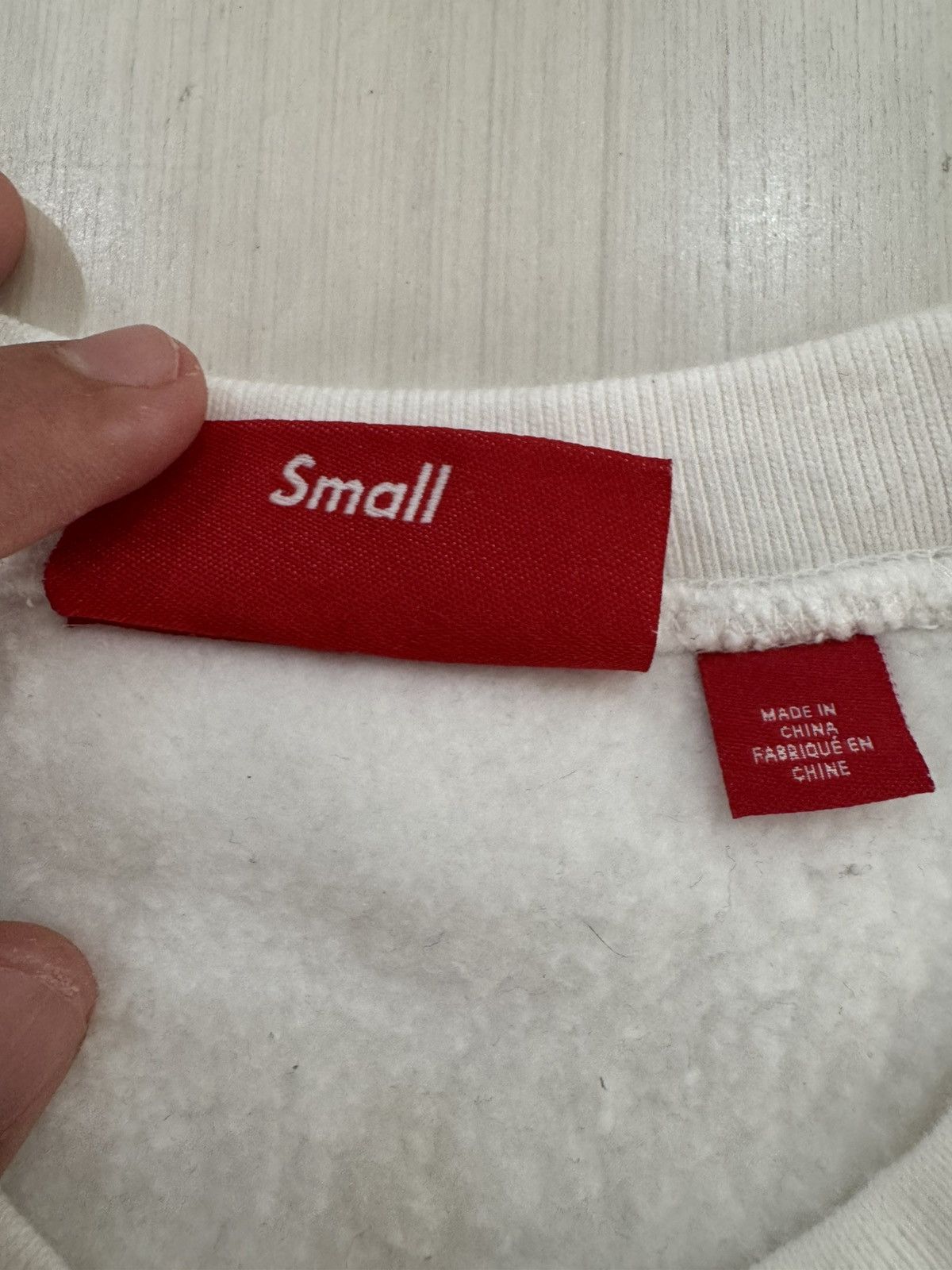 Supreme Supreme Washed Box Logo Crewneck Size S White SS25 USED Size US S / EU 44-46 / 1 - 7 Thumbnail