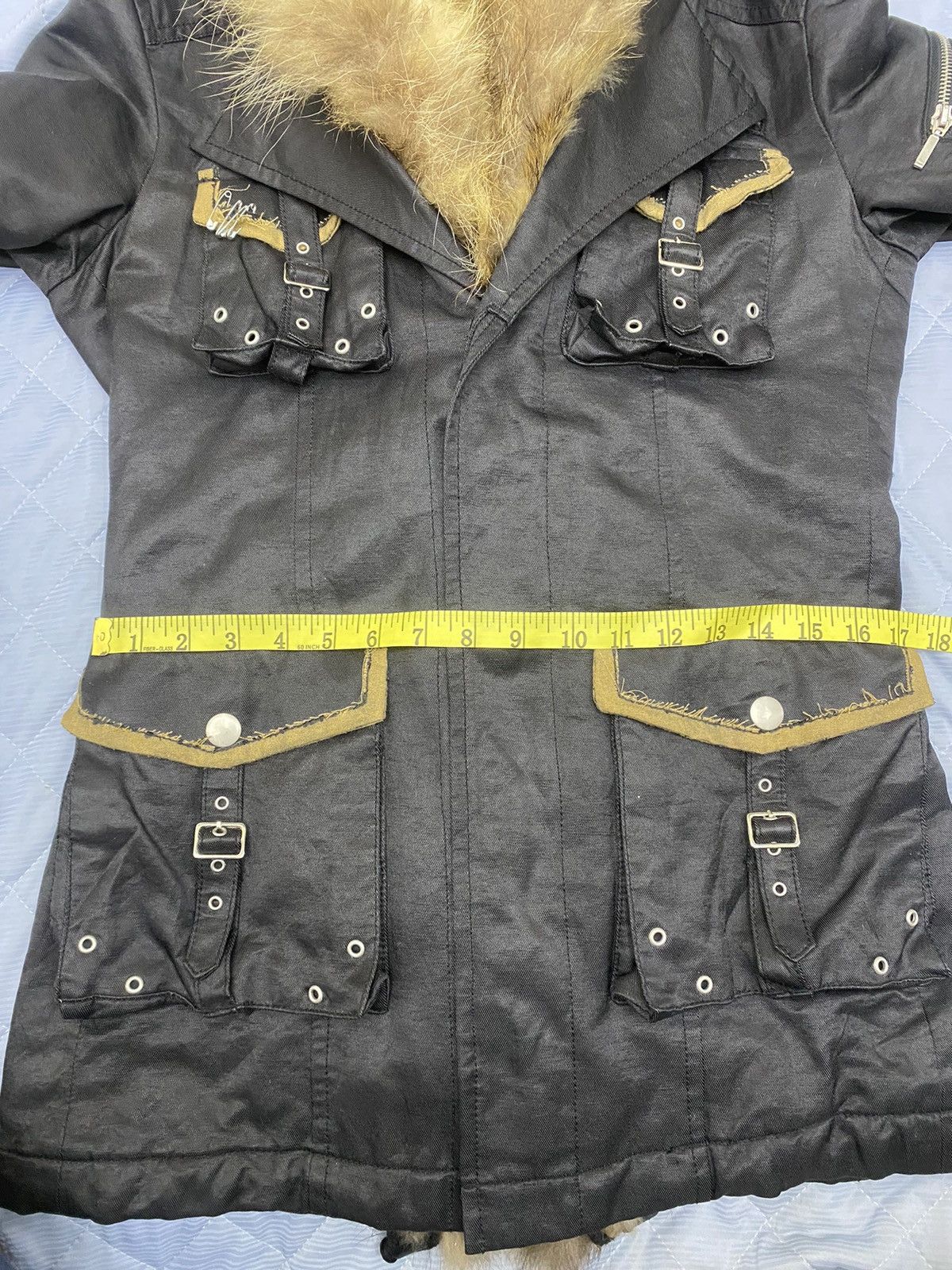 Seditionaries × Tornado Mart (P) ARCHIVE💥TORNADO MART BONDAGE WAXED FUR JACKET Size M / US 6-8 / IT 42-44 - 16 Thumbnail