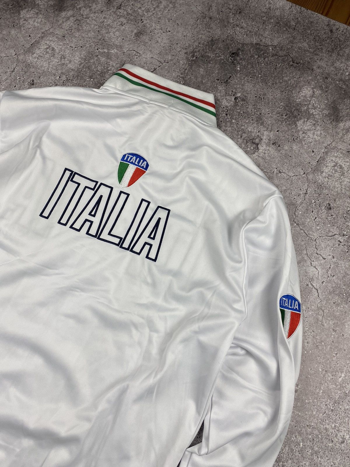 Vintage Vintage RARE Italia Big Logo Zip Track Jacket Y2K Size US XL / EU 56 / 4 - 5 Thumbnail