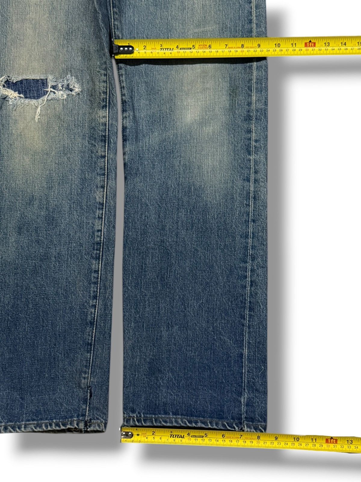 Levi's Vintage Clothing Vintage Levi’s 502 Big E Selvedge Denim Jeans Japan | W30 Size US 30 / EU 46 - 20 Thumbnail