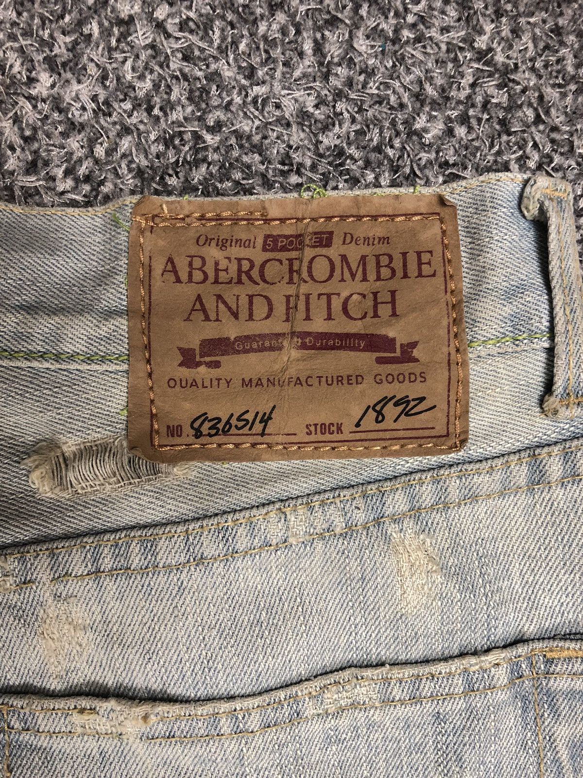 Abercrombie & Fitch Vintage Crazy Distressed Abercrombie And Fitch Flare Jeans Size US 33 - 16 Thumbnail
