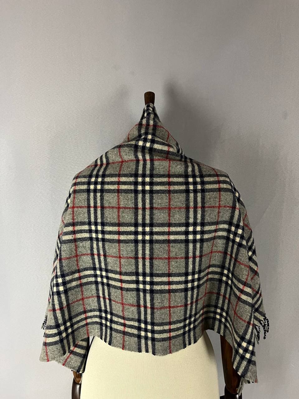 Burberry Burberry Nova Check Scarf Wool Size ONE SIZE - 5 Thumbnail