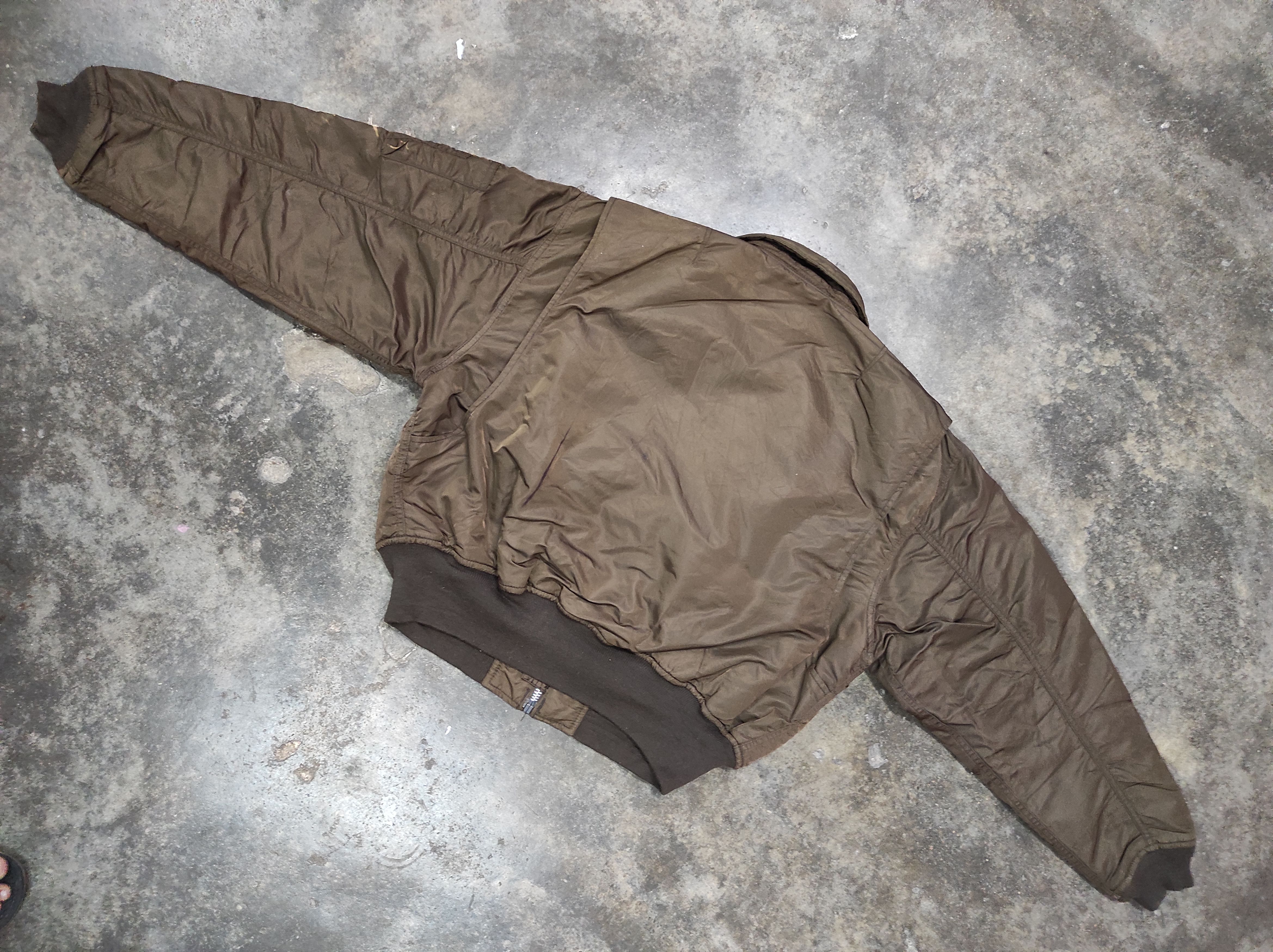 Schott SCHOTT CWU R VINTAGE FLYERS BOMBER JACKET DISTRESSED Size US XL / EU 56 / 4 - 18 Thumbnail