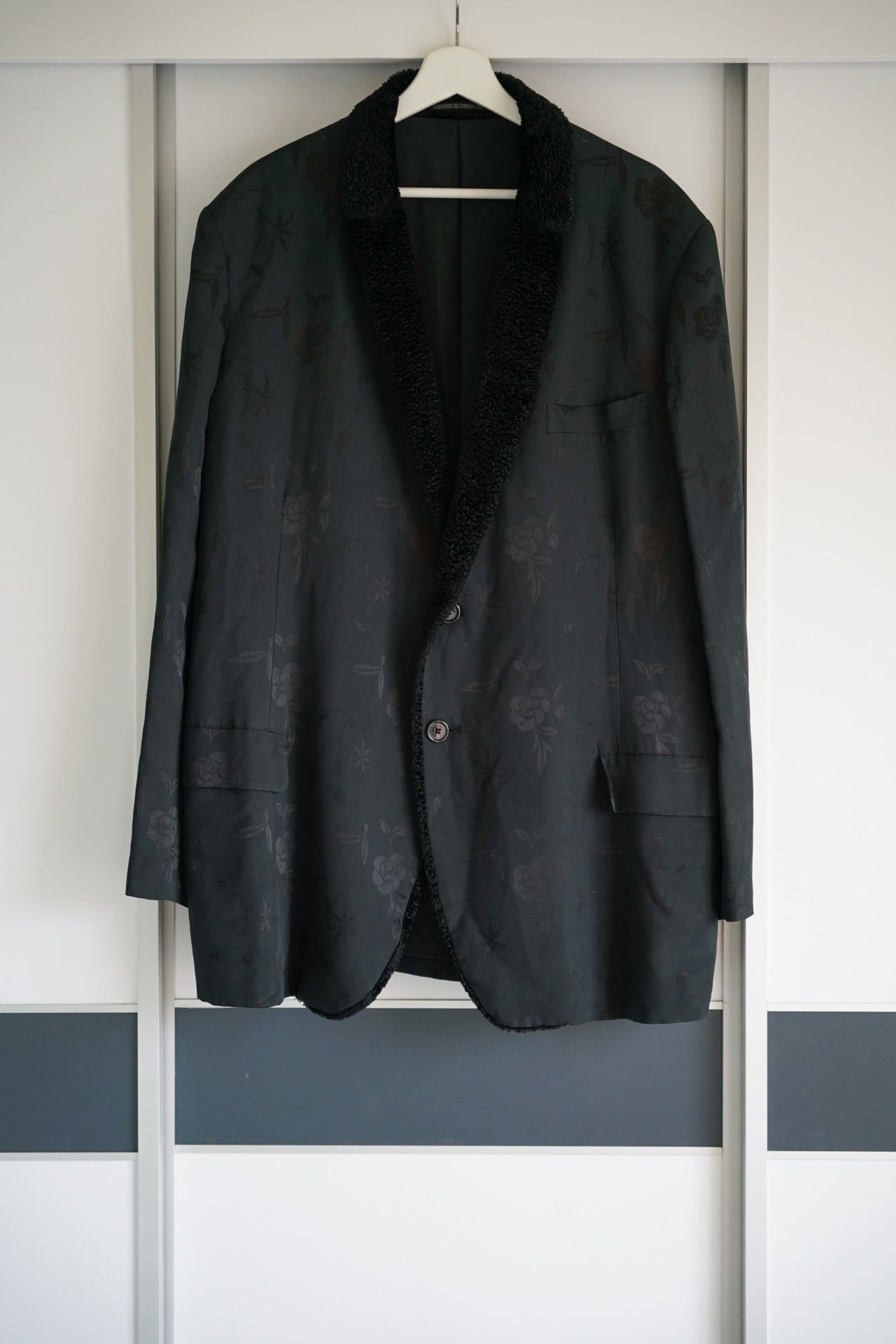 image of Yohji Yamamoto 97Aw Full Print Floral Suit in Black, Men's (Size Medium)
