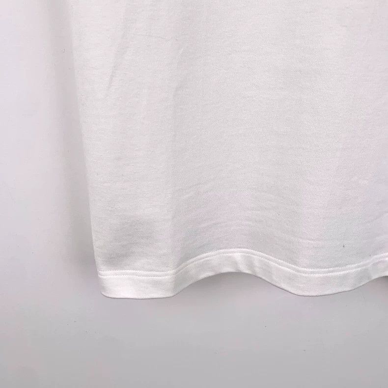 Louis Vuitton Louis Vuitton White logo pendant printed cotton crew neck Size US M / EU 48-50 / 2 - 5 Thumbnail