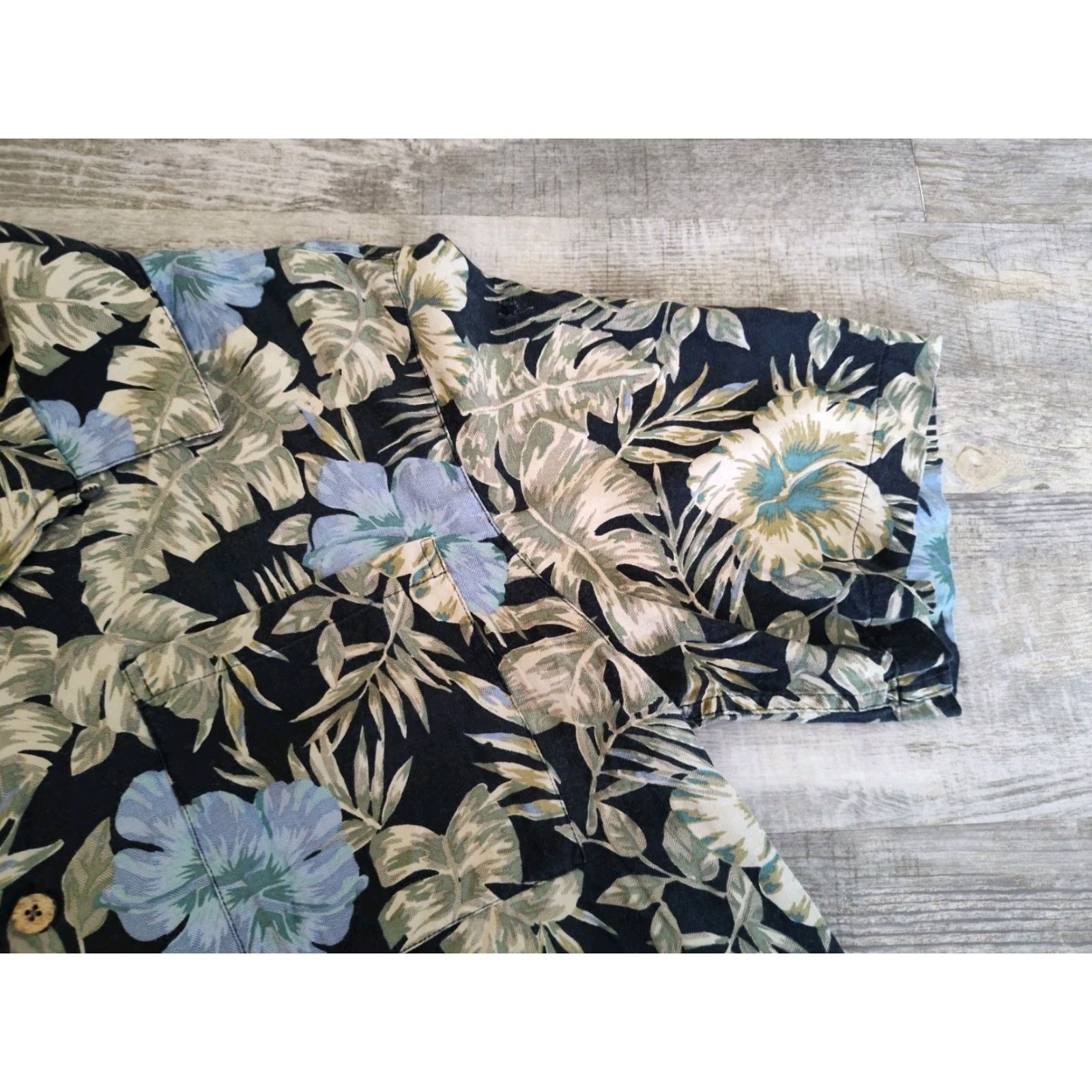 Vintage VINTAGE Pusser's Men's Hawaiian Shirt Short Sleeve Aloha Floral Silk Cotton Blue M Size US M / EU 48-50 / 2 - 5 Thumbnail