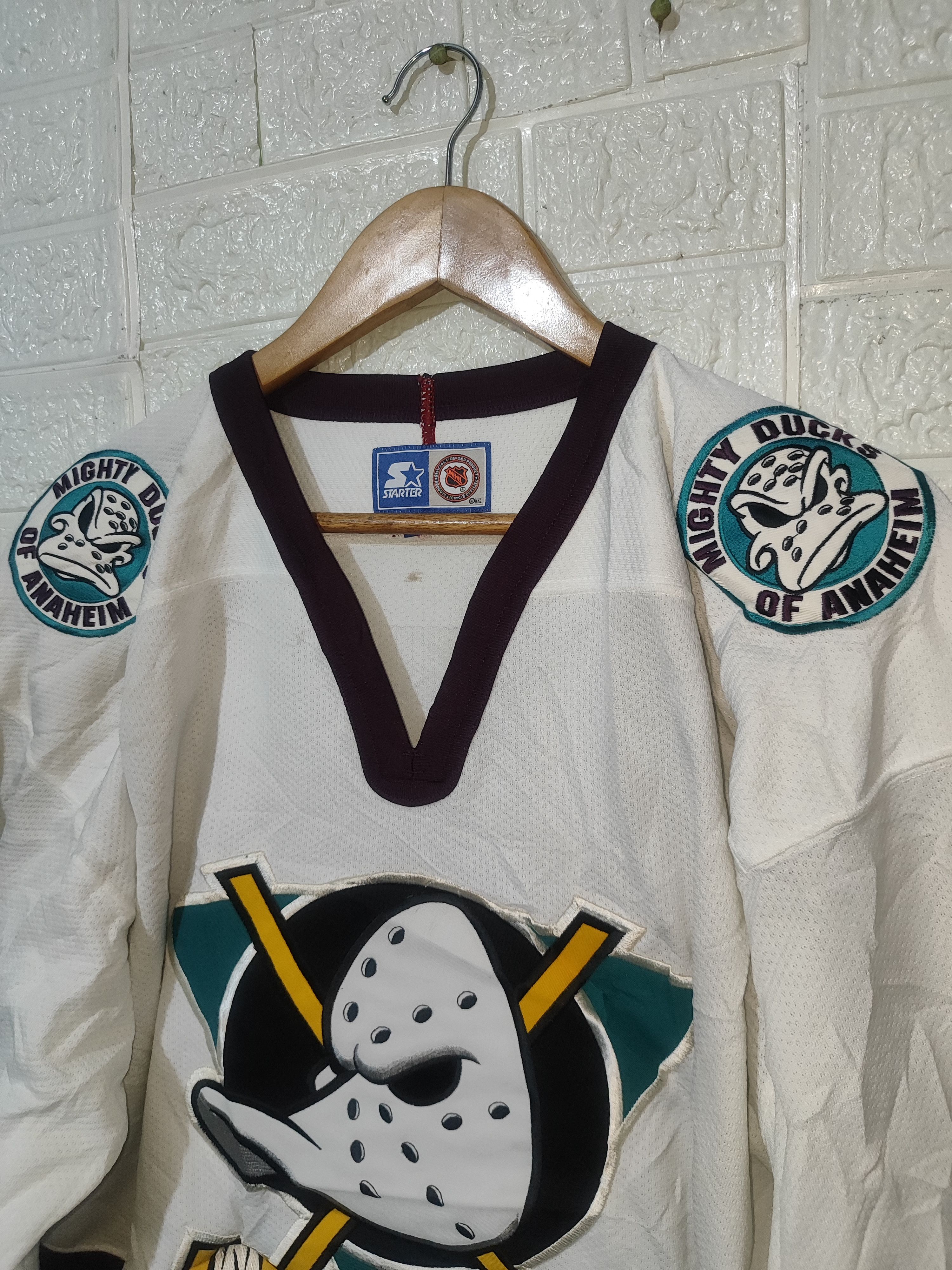 Starter Vintage Starter Mighty Ducks of Anaheim NHL Jersey Jacket Size US M / EU 48-50 / 2 - 4 Thumbnail