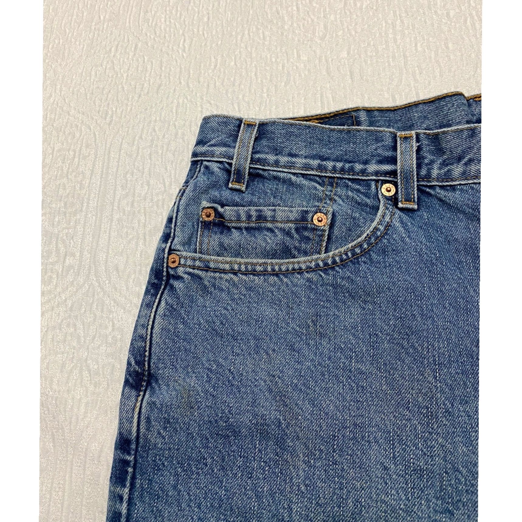 Levi's VINTAGE Levi's 550 Jeans Mens Regular 36 Blue Denim Straight 30 Inseam Relaxed Fit 90s Size US 36 / EU 52 - 4 Thumbnail
