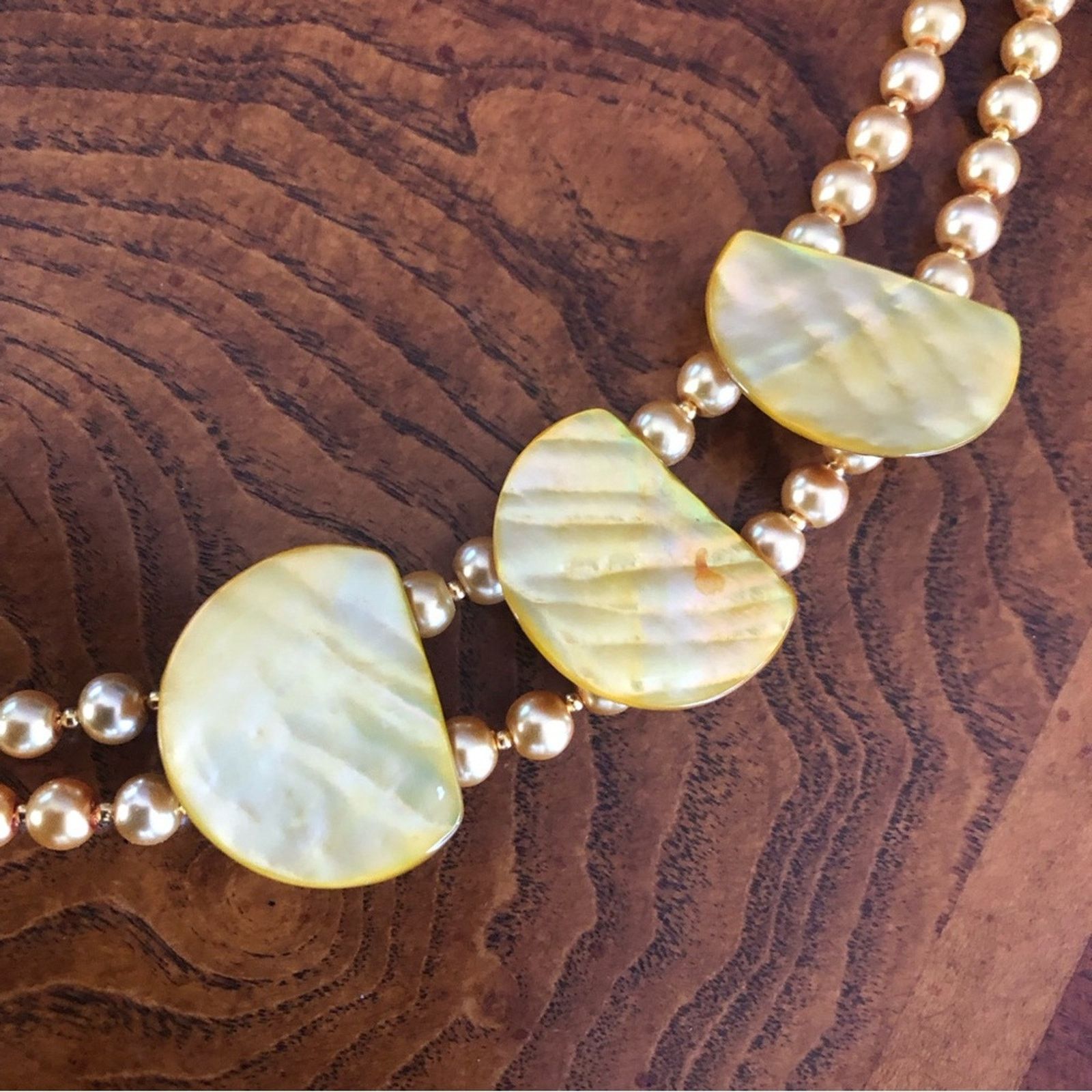Handmade Handcrafted repurpose dyed abalone Pearl necklace Size ONE SIZE - 9 Thumbnail