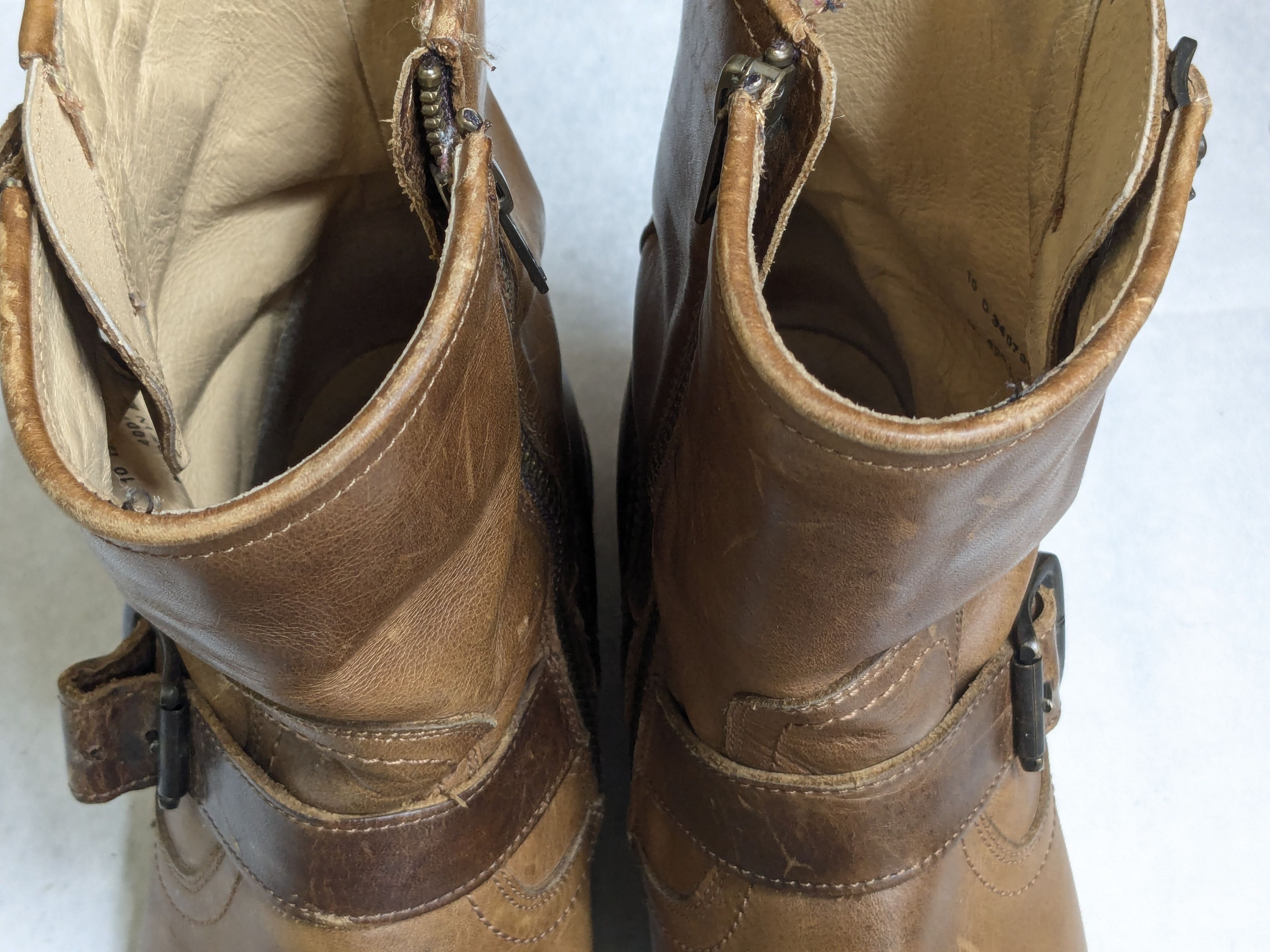 Frye Frye Engineer Boots 10 D Brown Leather Buckle Size US 10 / EU 43 - 2 Thumbnail