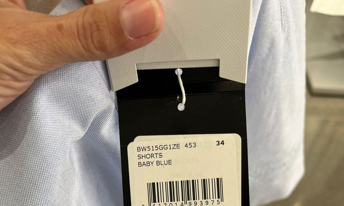 Givenchy oc11z0725 Shorts in Baby Blue Size 24" / US 00 / IT 34 - 5 Thumbnail