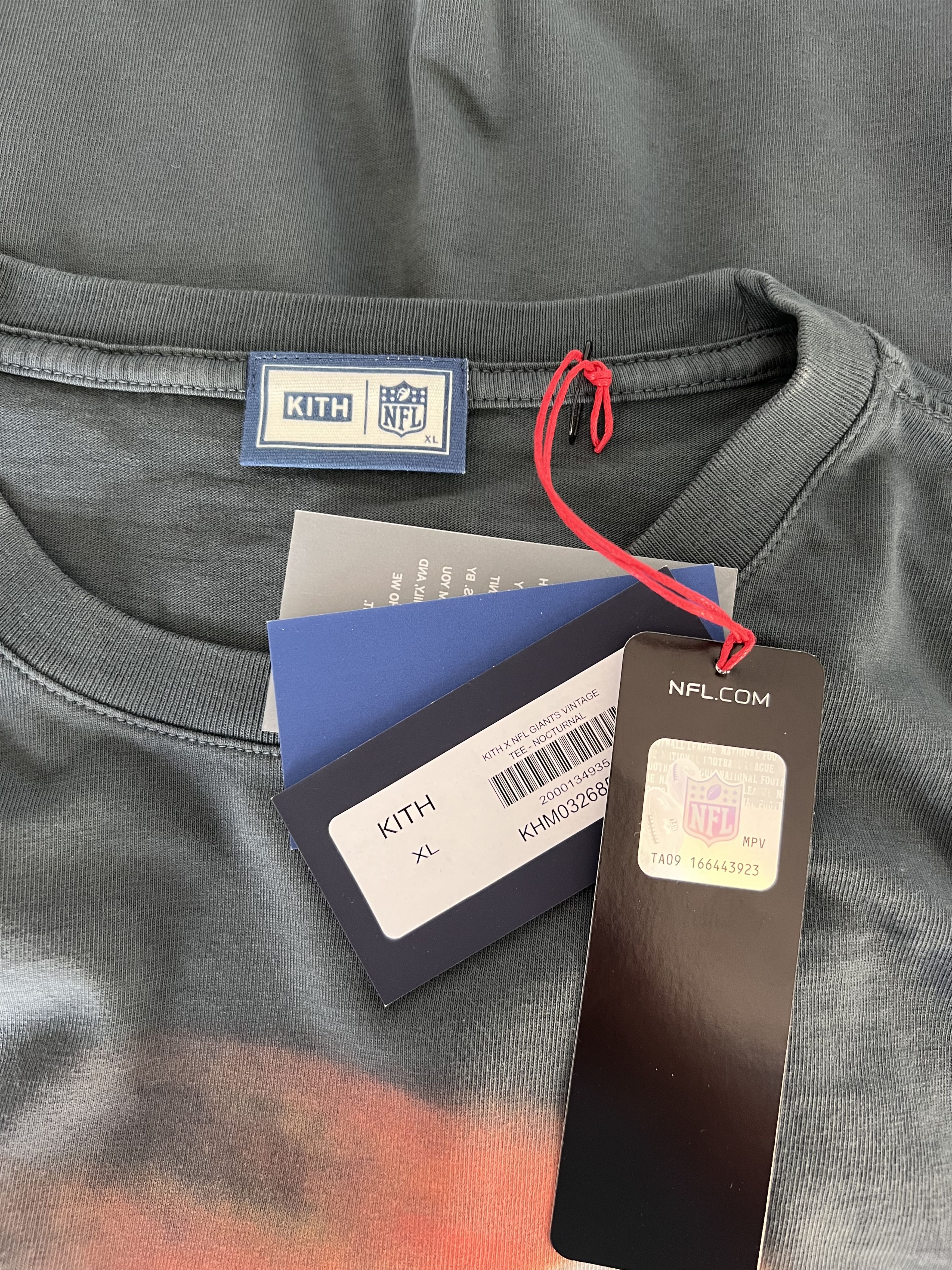 Kith × NFL Kith NFL New York Giants Vintage Tee in Nocturnal Blue Size US XL / EU 56 / 4 - 5 Thumbnail