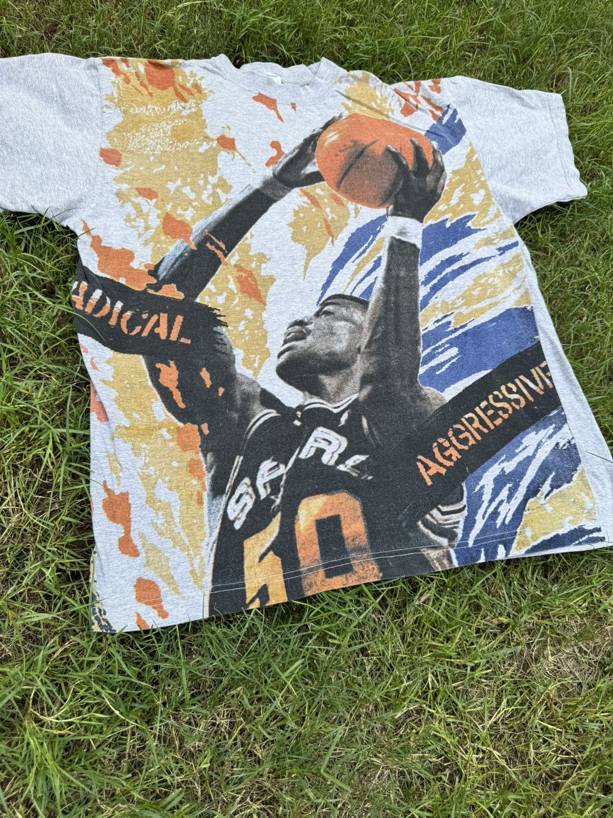 Vintage Vintage David Robinson San Antonio Spurs All over print Size US L / EU 52-54 / 3 - 3 Thumbnail