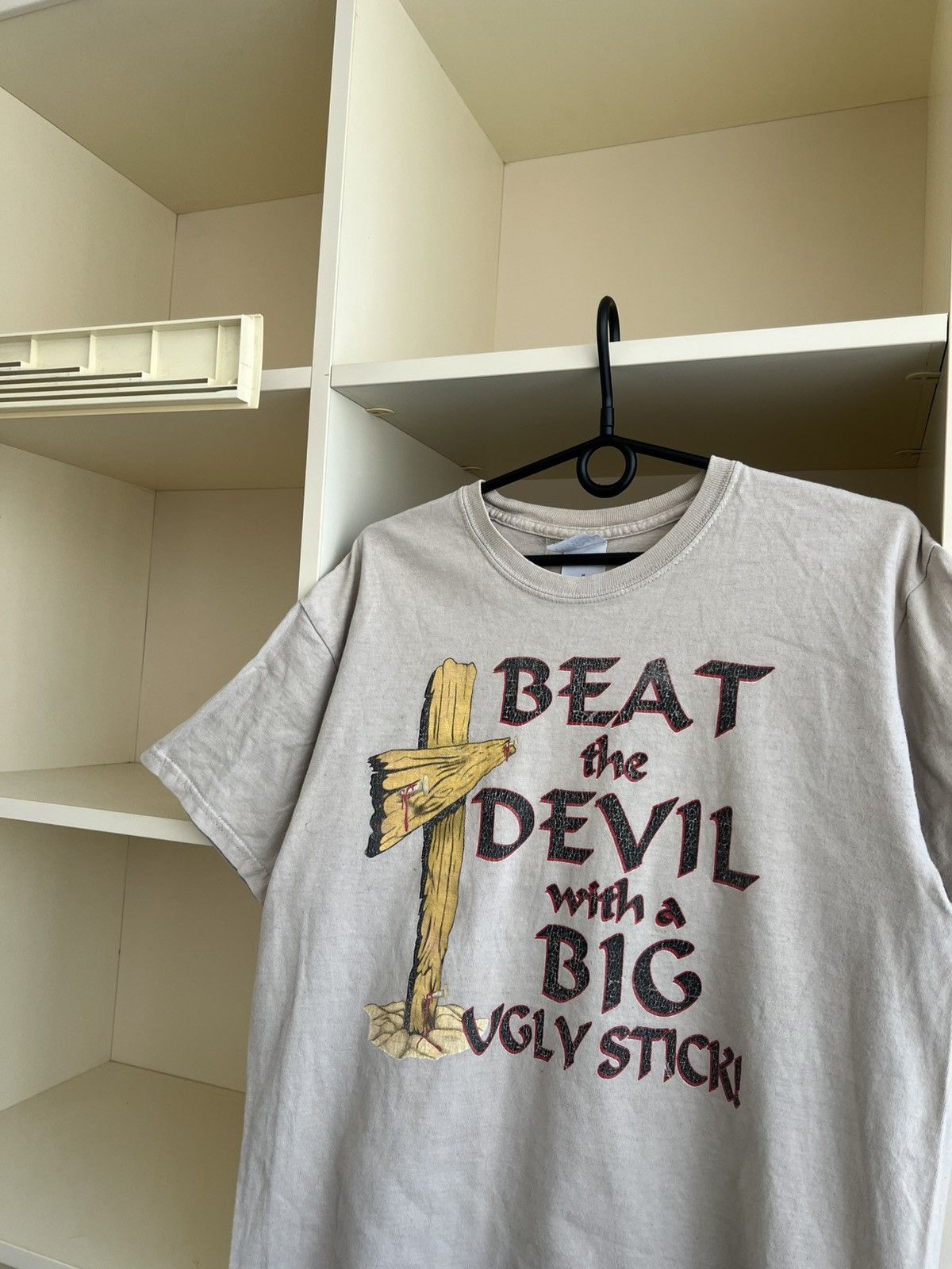 Vintage Vintage Jesus Beat the Devil With a Big Ugly Stick T-Shirt Size US M / EU 48-50 / 2 - 4 Thumbnail