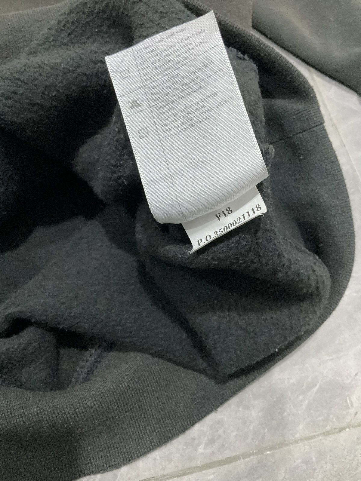 Carhartt × Carhartt Wip Vintage Hoodie Black Faded Size US S / EU 44-46 / 1 - 6 Thumbnail