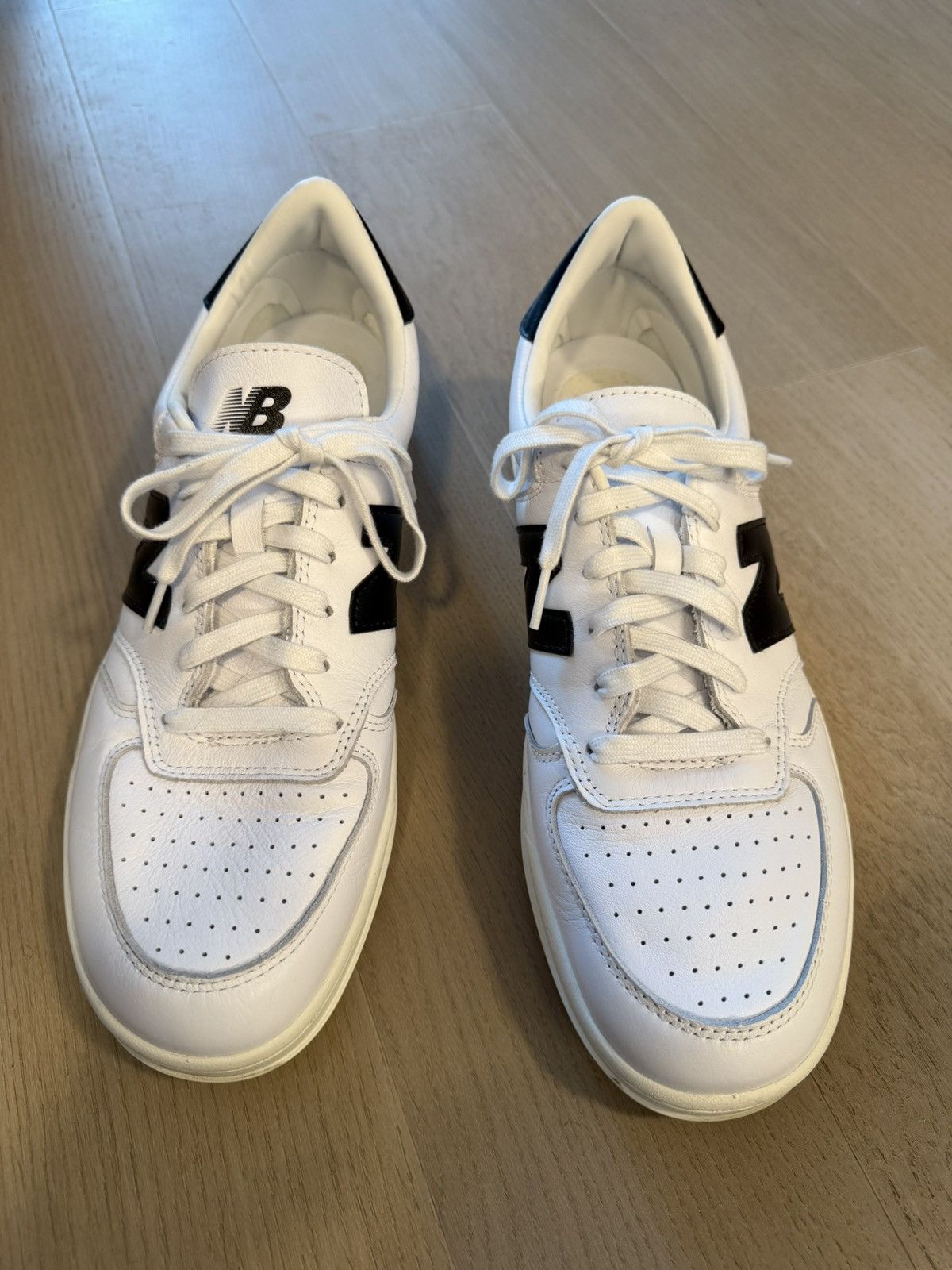 New Balance White and Black T500 Size US 13 / EU 46 - 4 Thumbnail