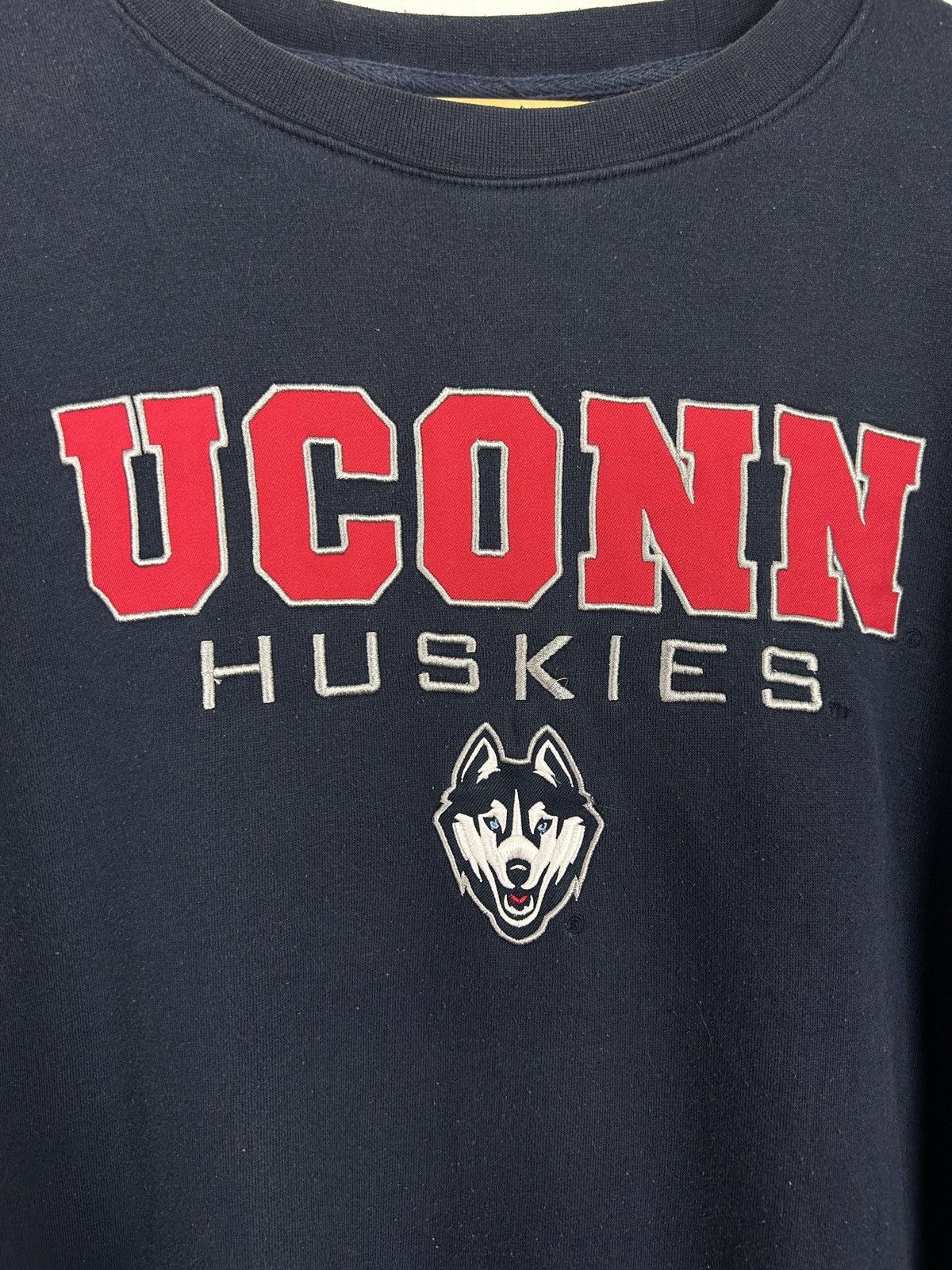 Vintage Vintage Connecticut Storrs Uconn Huskies Sweatshirt Crewneck Size US XL / EU 56 / 4 - 2 Thumbnail