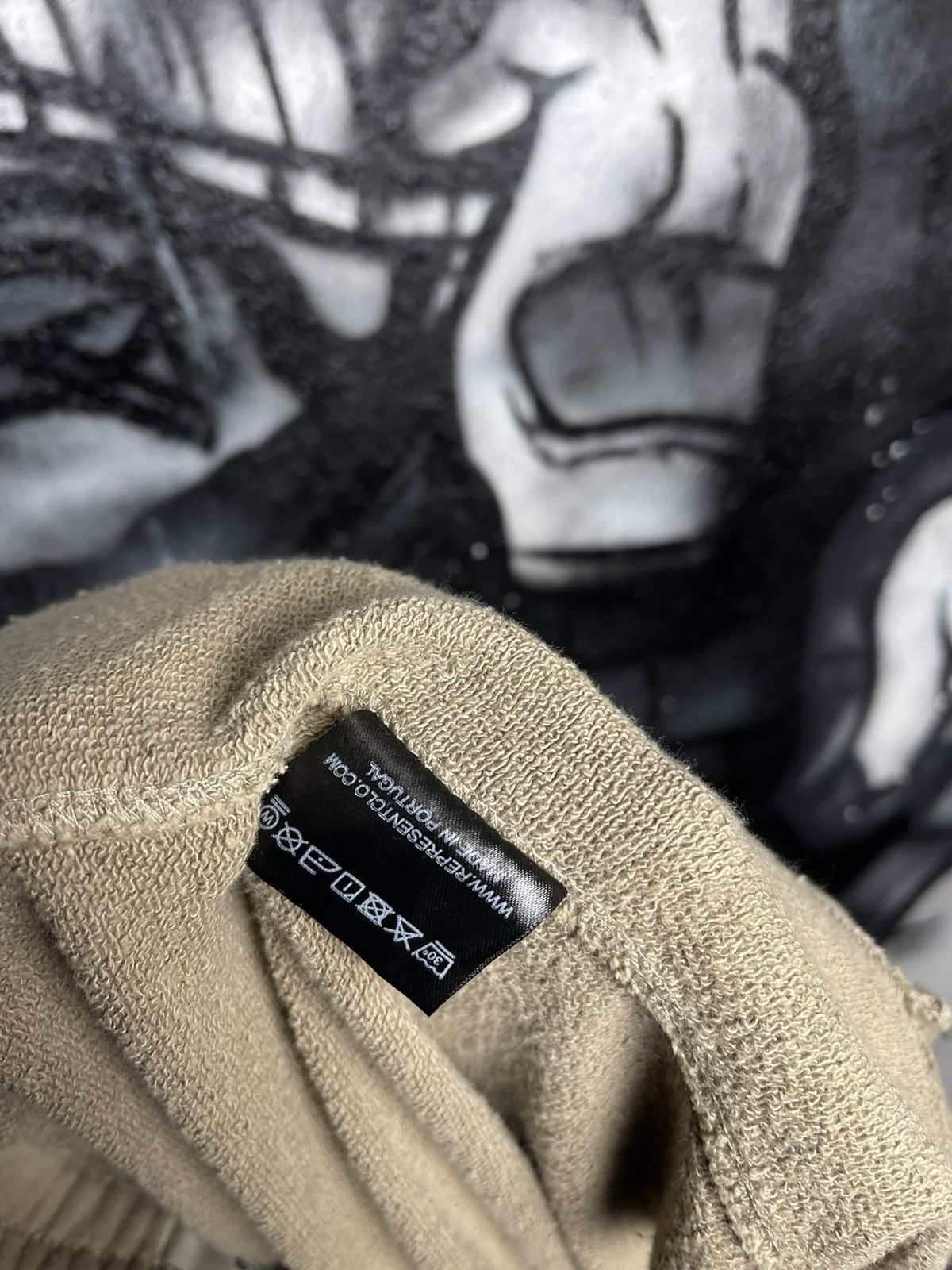 Represent Clo. Represent Blanks Cotton Shorts Men’s Size L Size US 34 / EU 50 - 11 Thumbnail