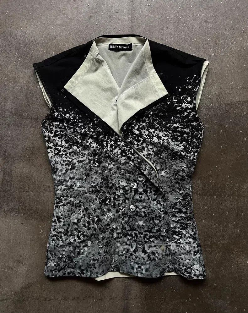 Issey Miyake Issey Miyake Ink-wash Sleeveless Top Size M / US 6-8 / IT 42-44 - 1 Thumbnail